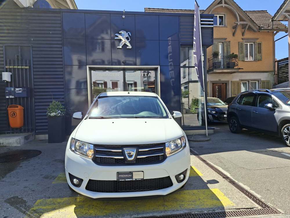 DACIA Sandero 1.2 Lauréate-showroom-element-1