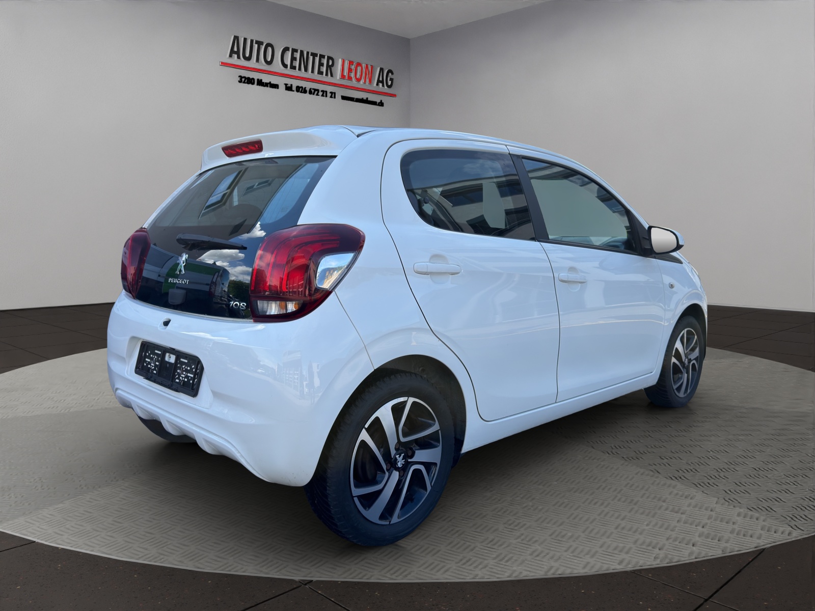 PEUGEOT 108 1.2 VTi Active-image-5