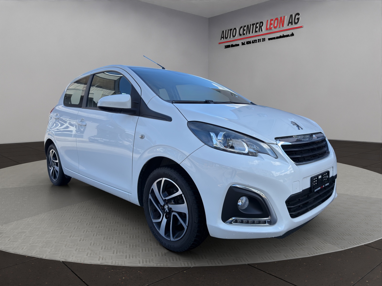 PEUGEOT 108 1.2 VTi Active-image-7