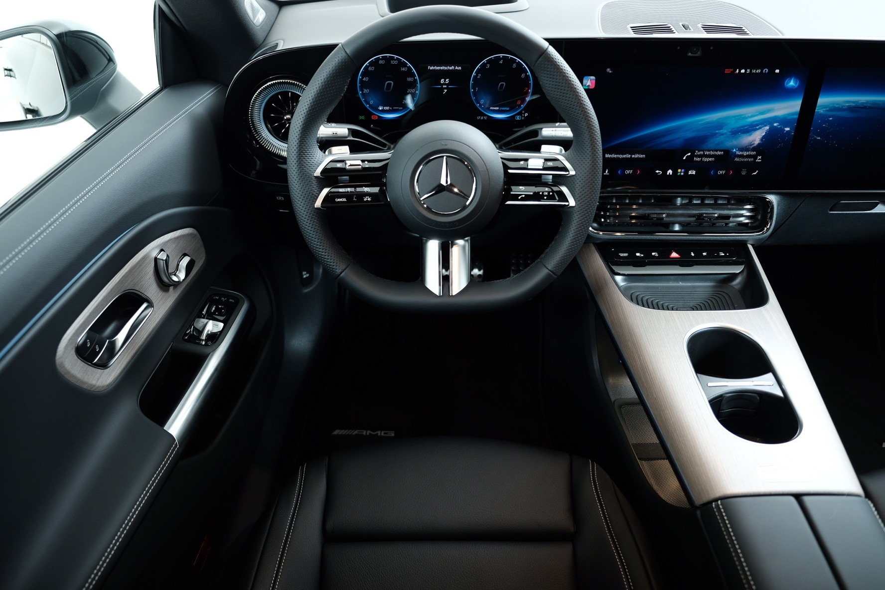 MERCEDES-BENZ CLA 220 4Matic 7G-DCT-image-6