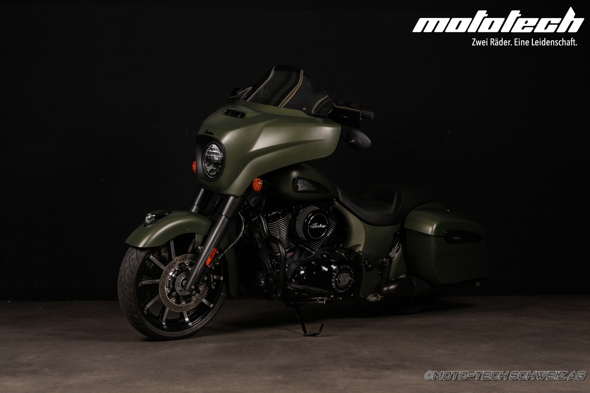 INDIAN Chieftain Dark Horse-image-4