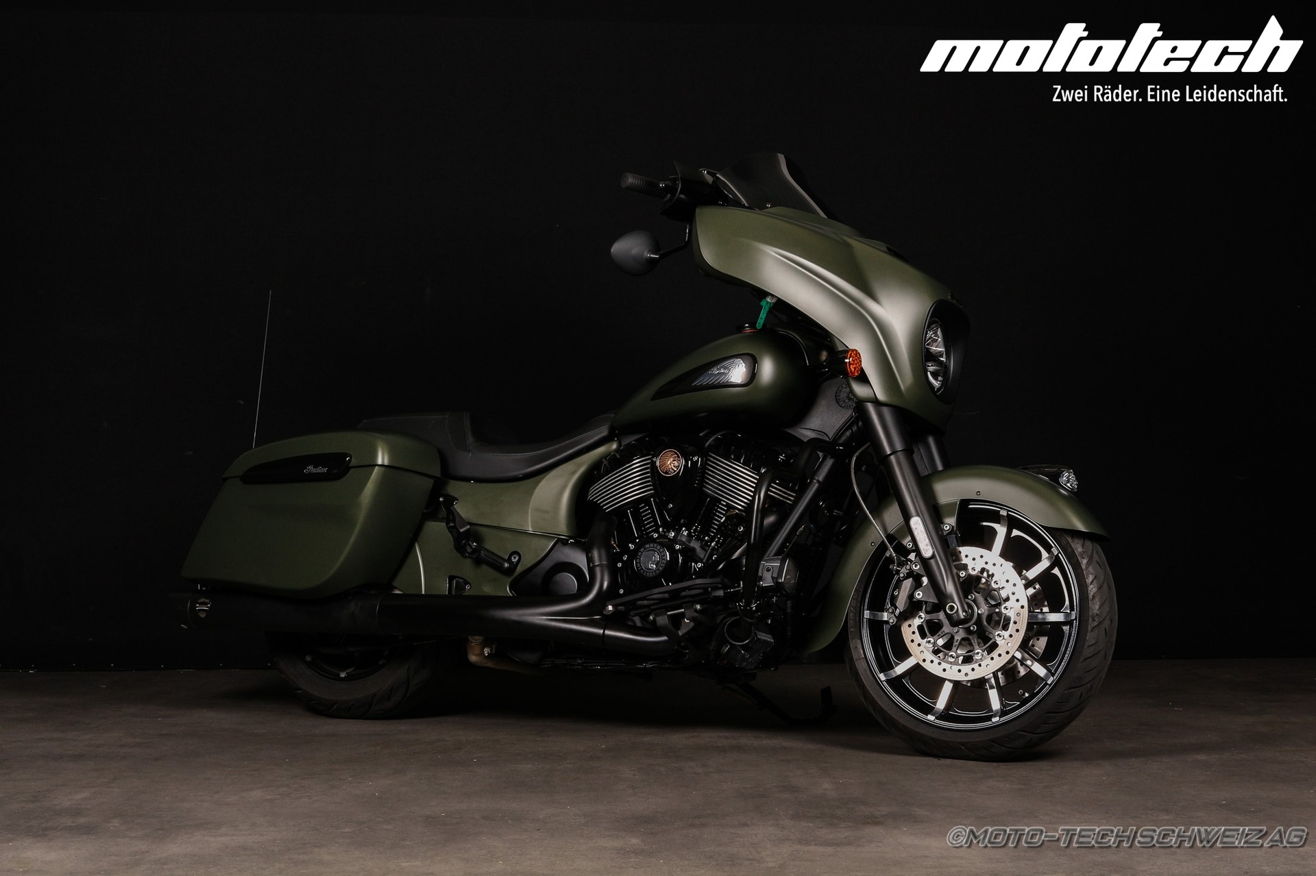 INDIAN Chieftain Dark Horse-image-5