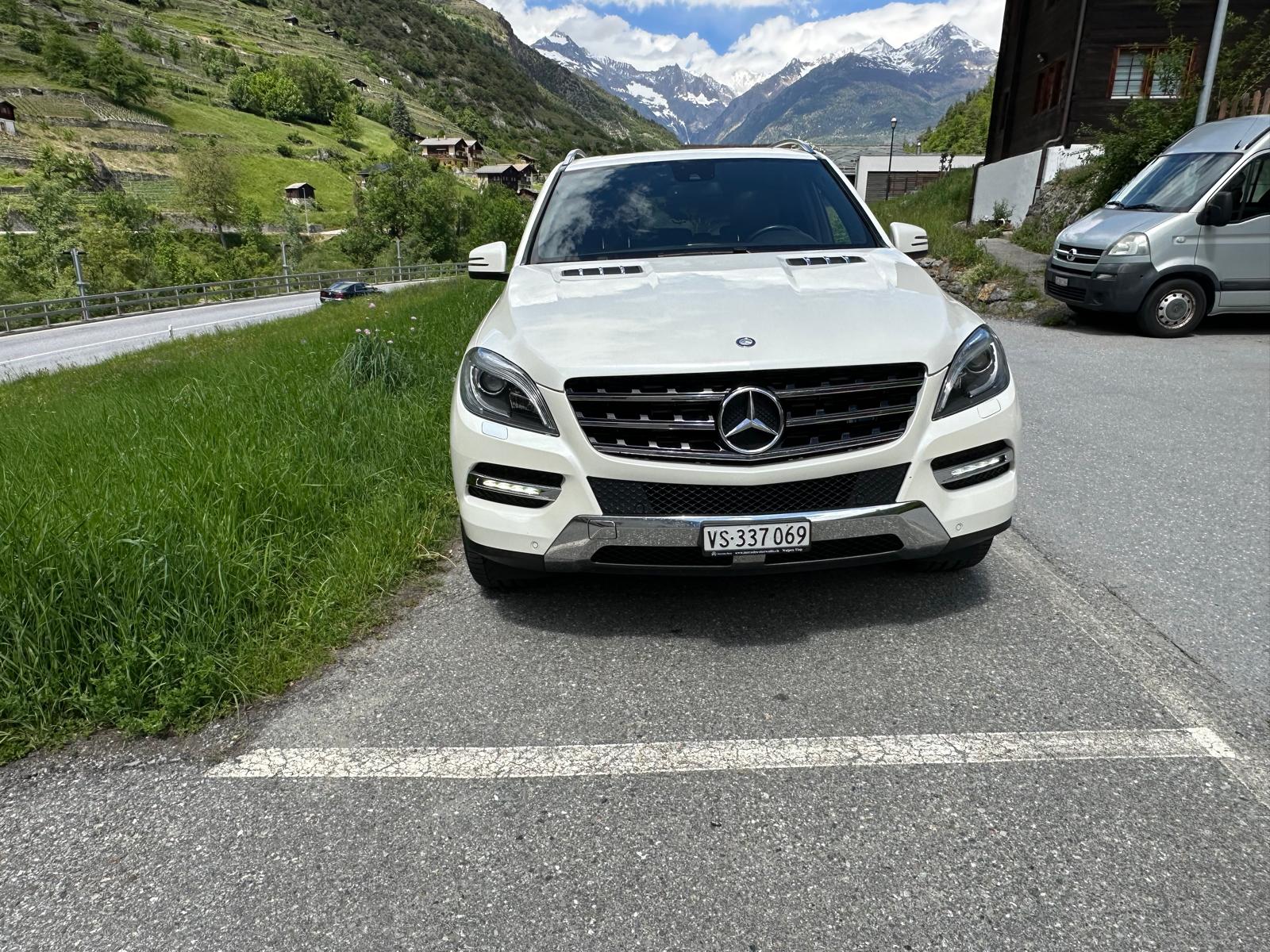 MERCEDES-BENZ ML 350 CDI BlueTec