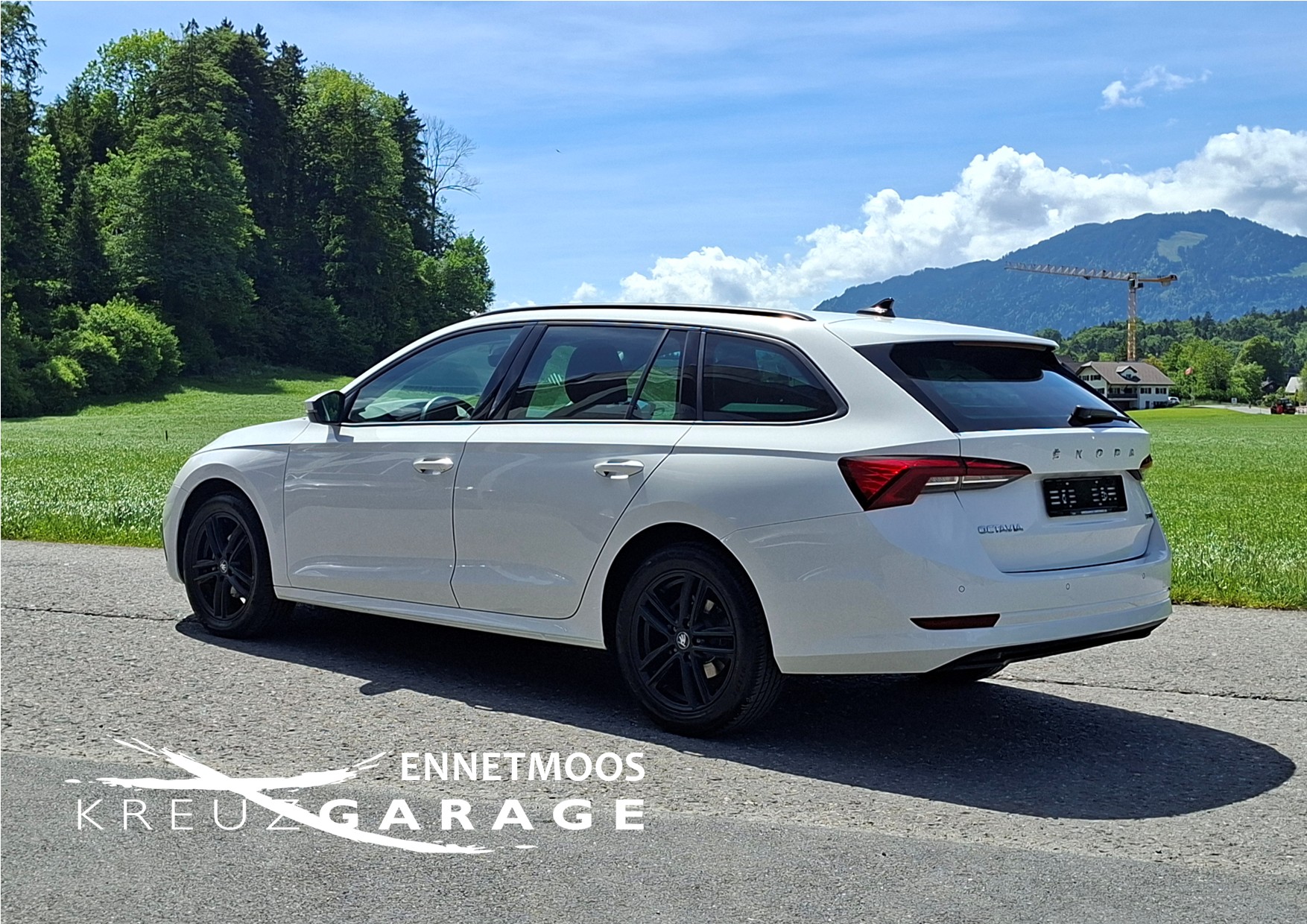 SKODA Octavia Combi 1.5 TSI mHEV DSG Ambition *8-fach bereift*-image-2