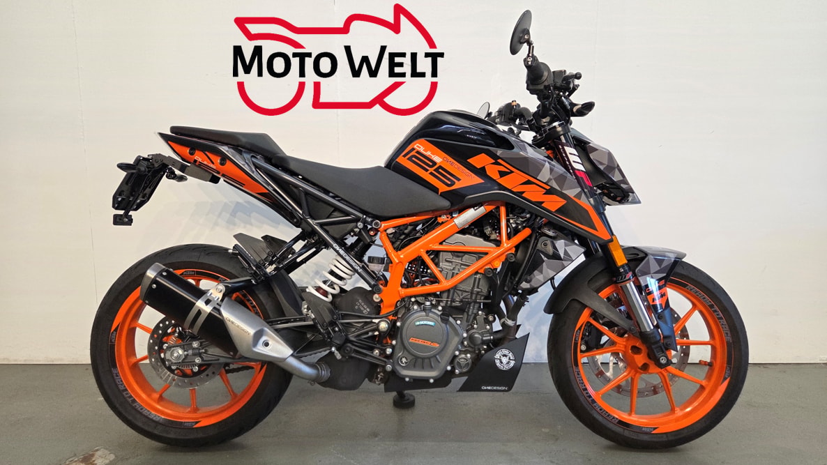 KTM 125 Duke-image-0