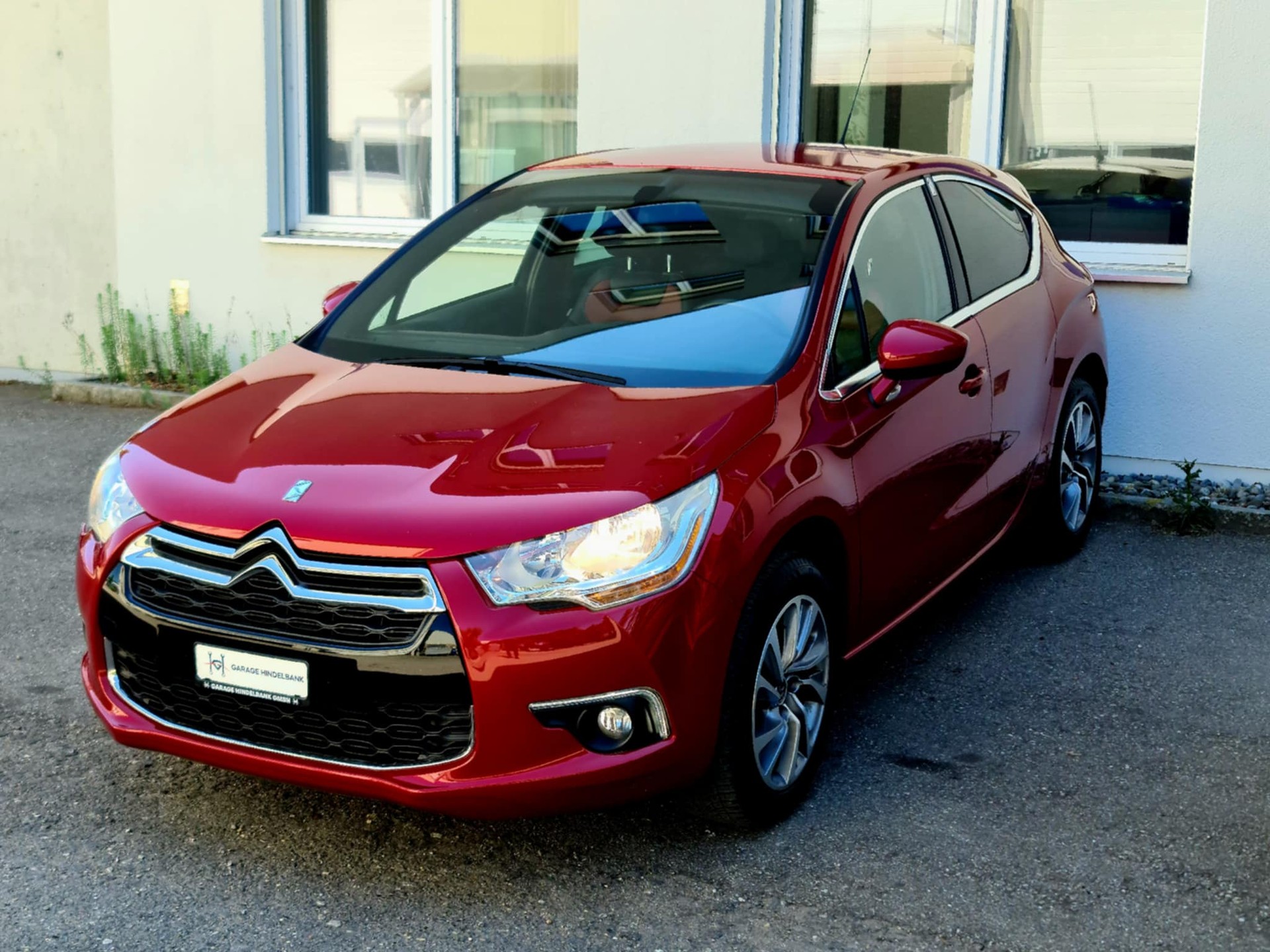 DS AUTOMOBILES DS4 1.6 THP Dark Top Automatic-image-3