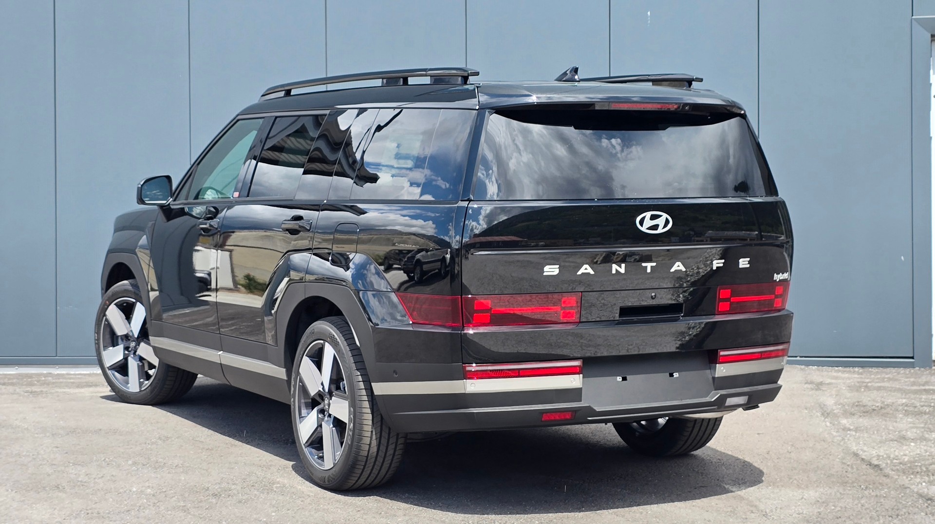 HYUNDAI Santa Fe 1.6 HEV Vert 4WD-image-1