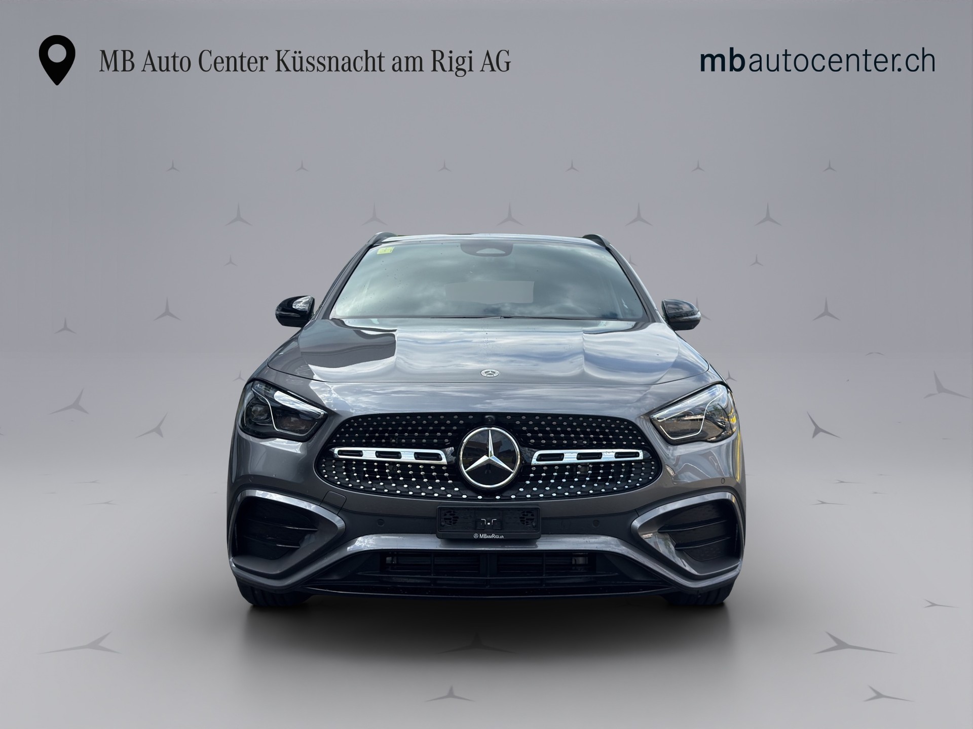 MERCEDES-BENZ GLA 250 Swiss Star AMG Line 4matic-showroom-element-1