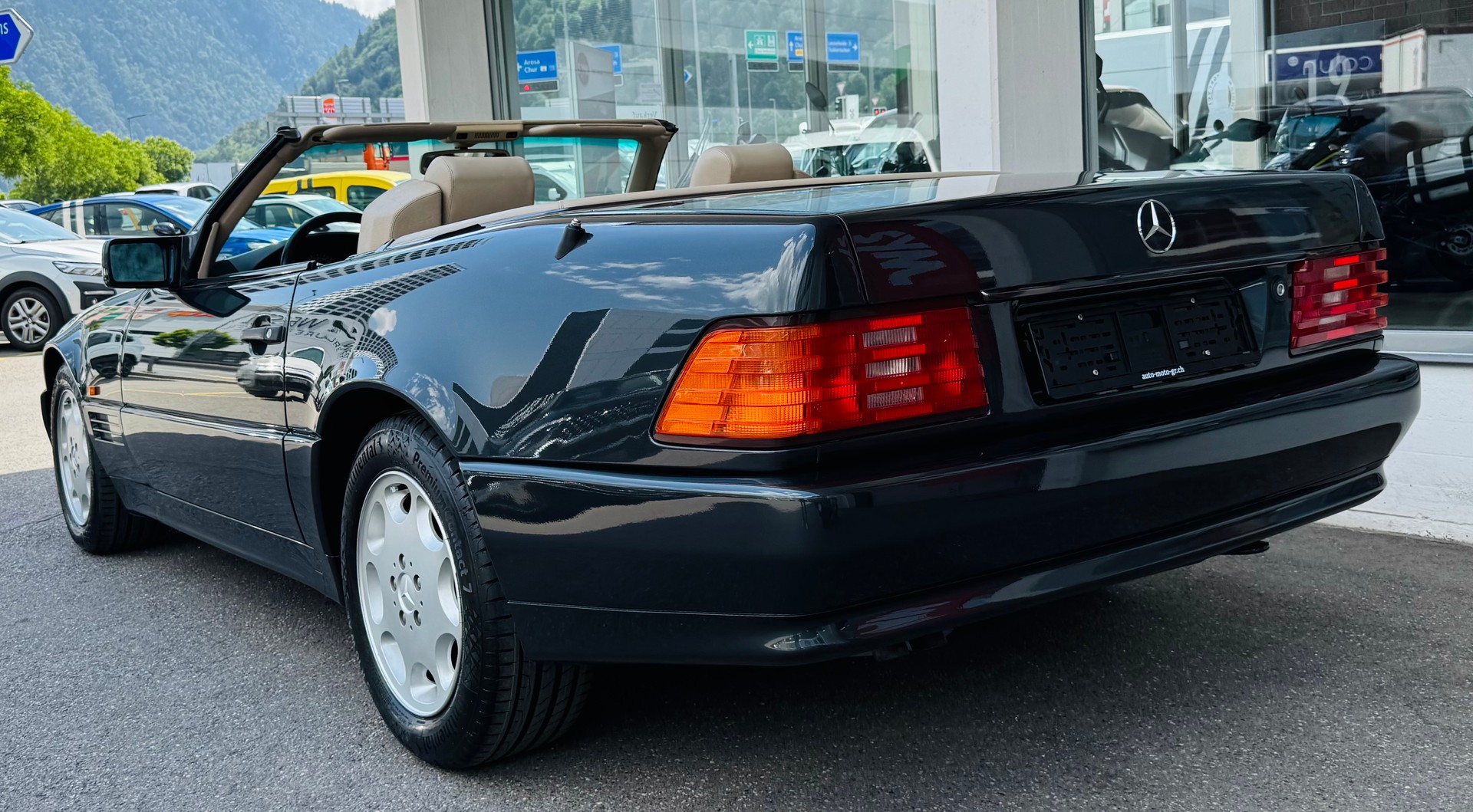 MERCEDES-BENZ SL 280-image-5