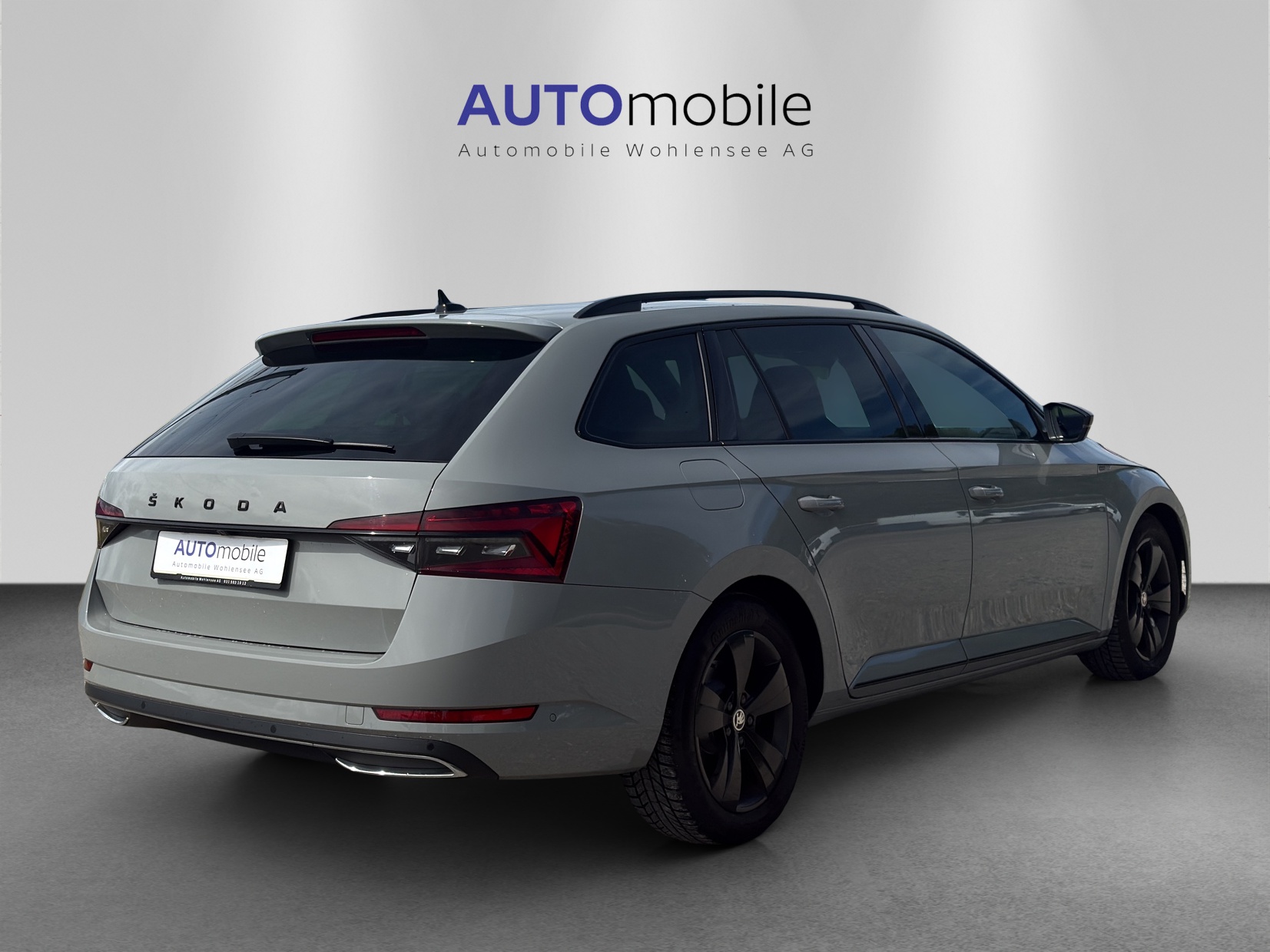 SKODA Superb Combi 2.0 TDi SportLine Light 4x4 DSG-image-4