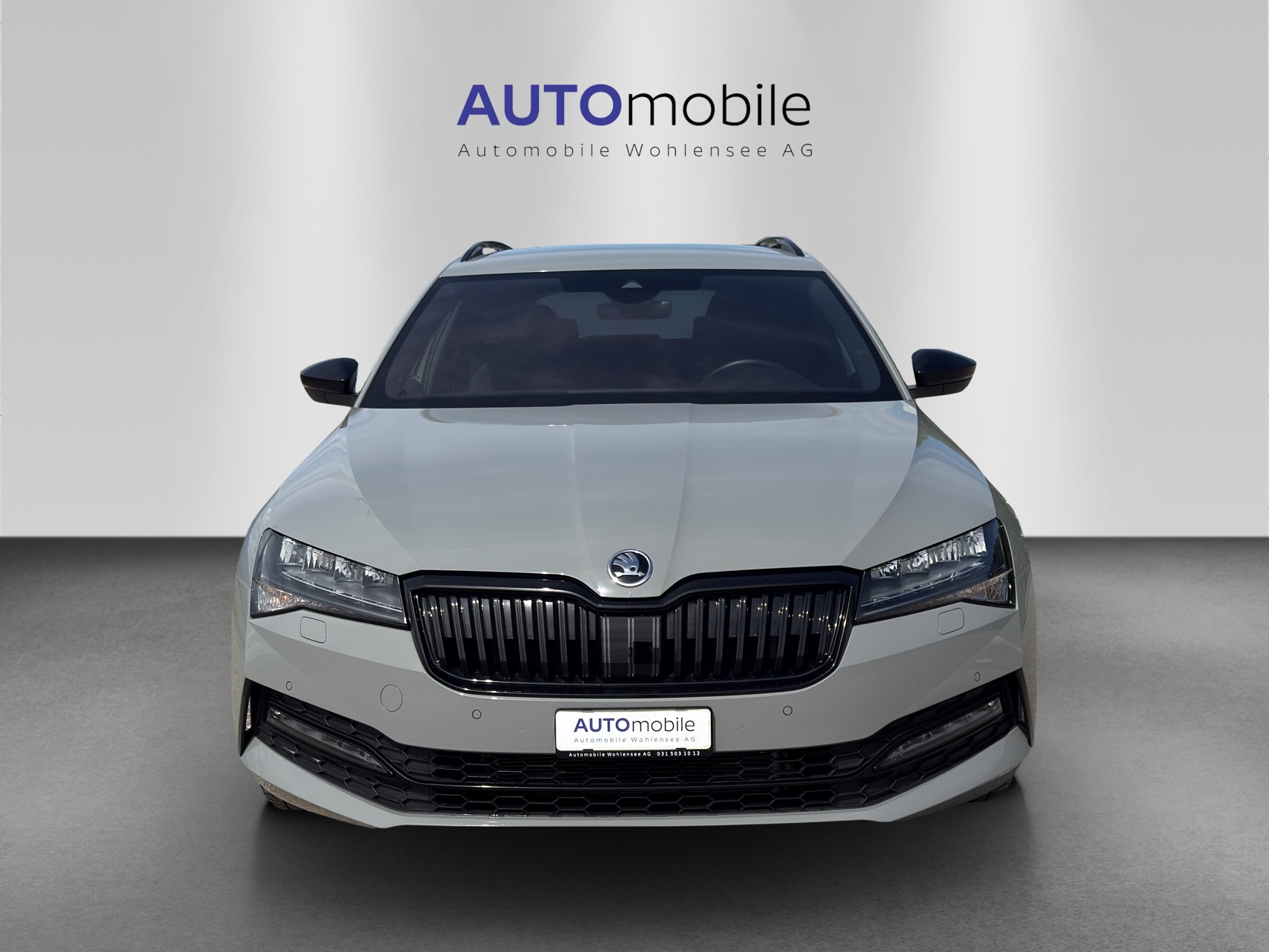 SKODA Superb Combi 2.0 TDi SportLine Light 4x4 DSG-image-2