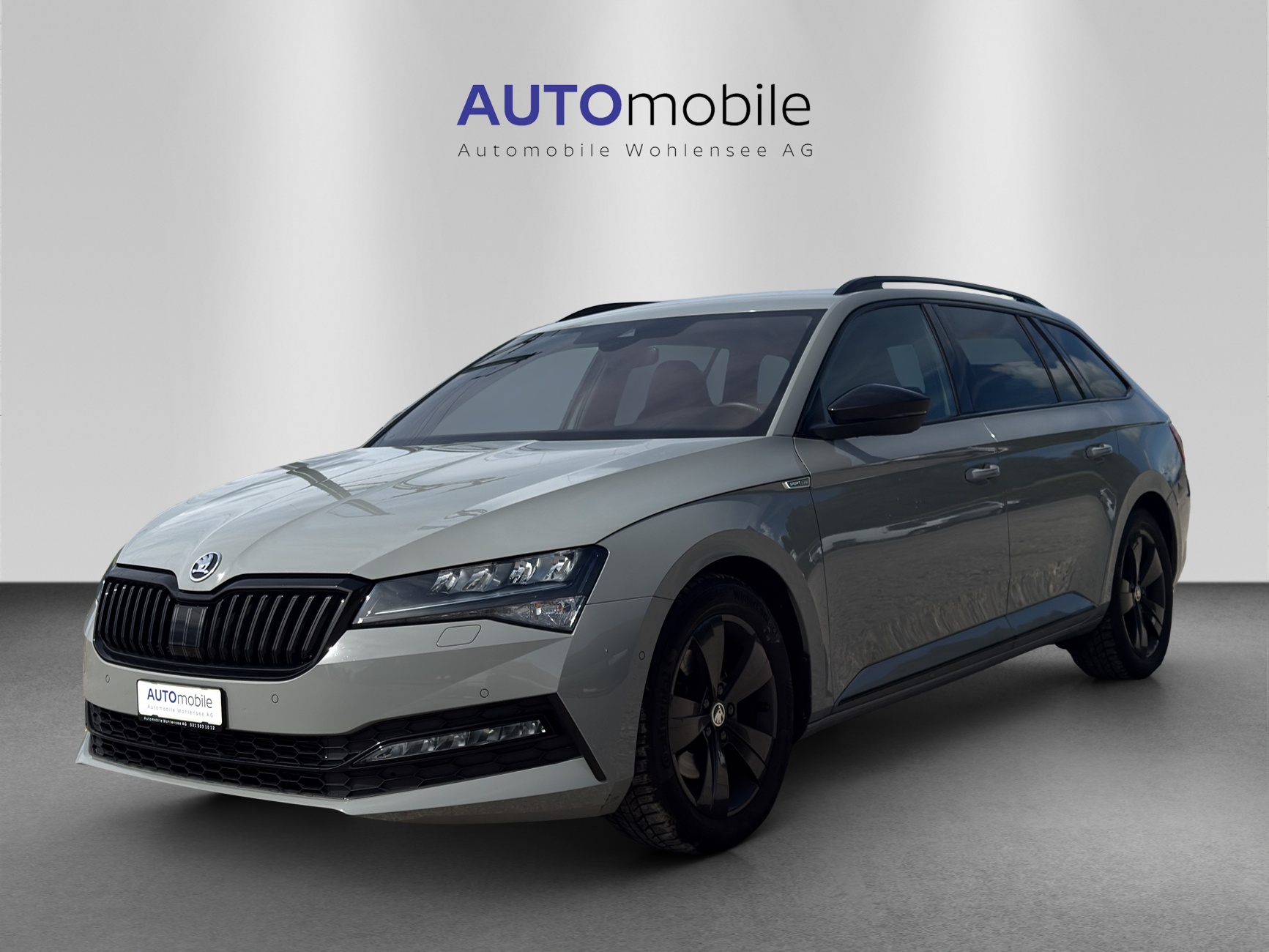 SKODA Superb Combi 2.0 TDi SportLine Light 4x4 DSG-image-1