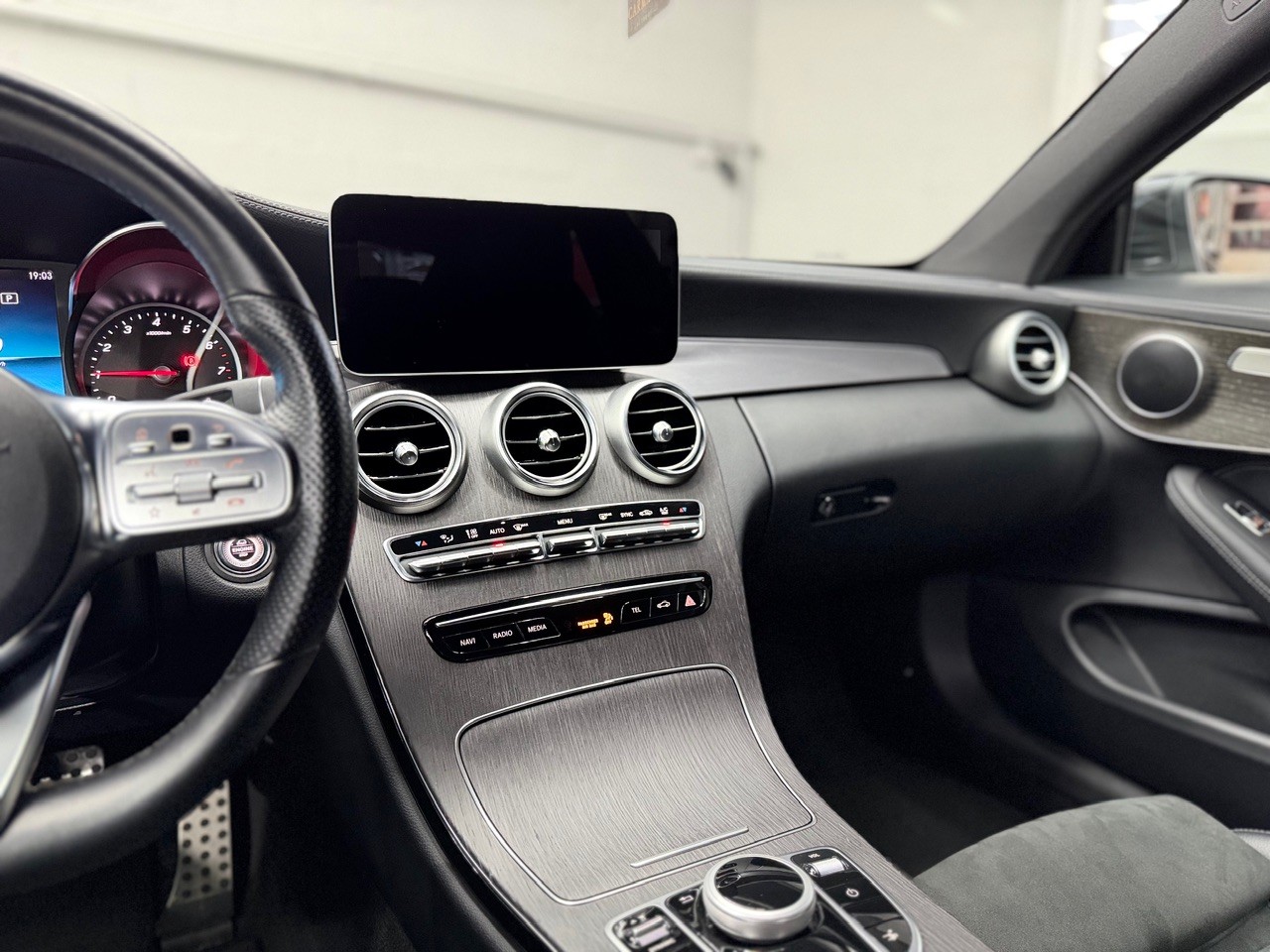 MERCEDES-BENZ C 300 Coupé AMG Line 9G-tronic | CH-Fahrzeug | Rückfahrkamera | Head-Up Display-image-16