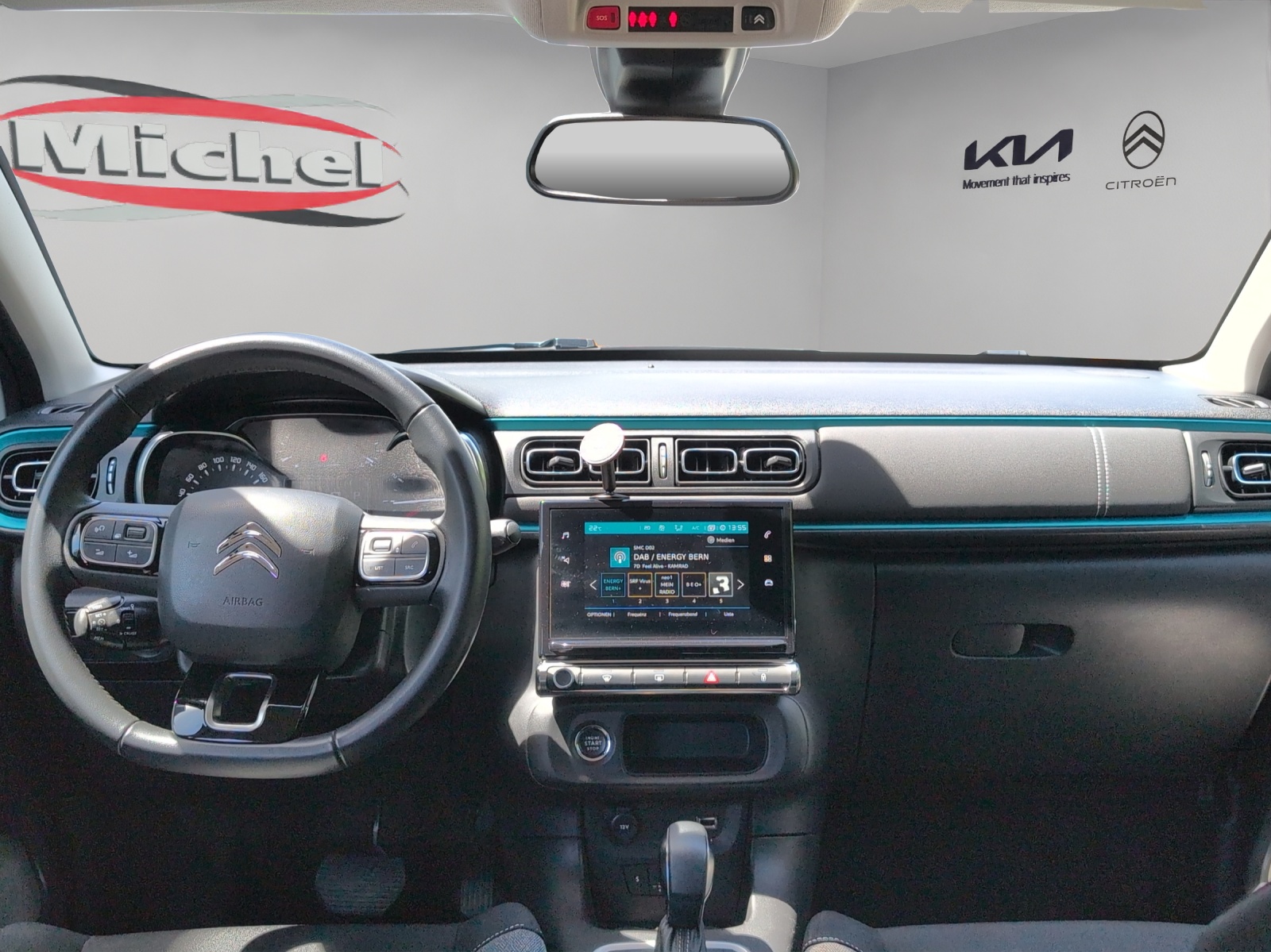 CITROEN C3 1.2i PureTech Shine 110PS Automatik / Rückfahrkamera / Totwinkelassistent / Premium Occasion Garantie-image-9