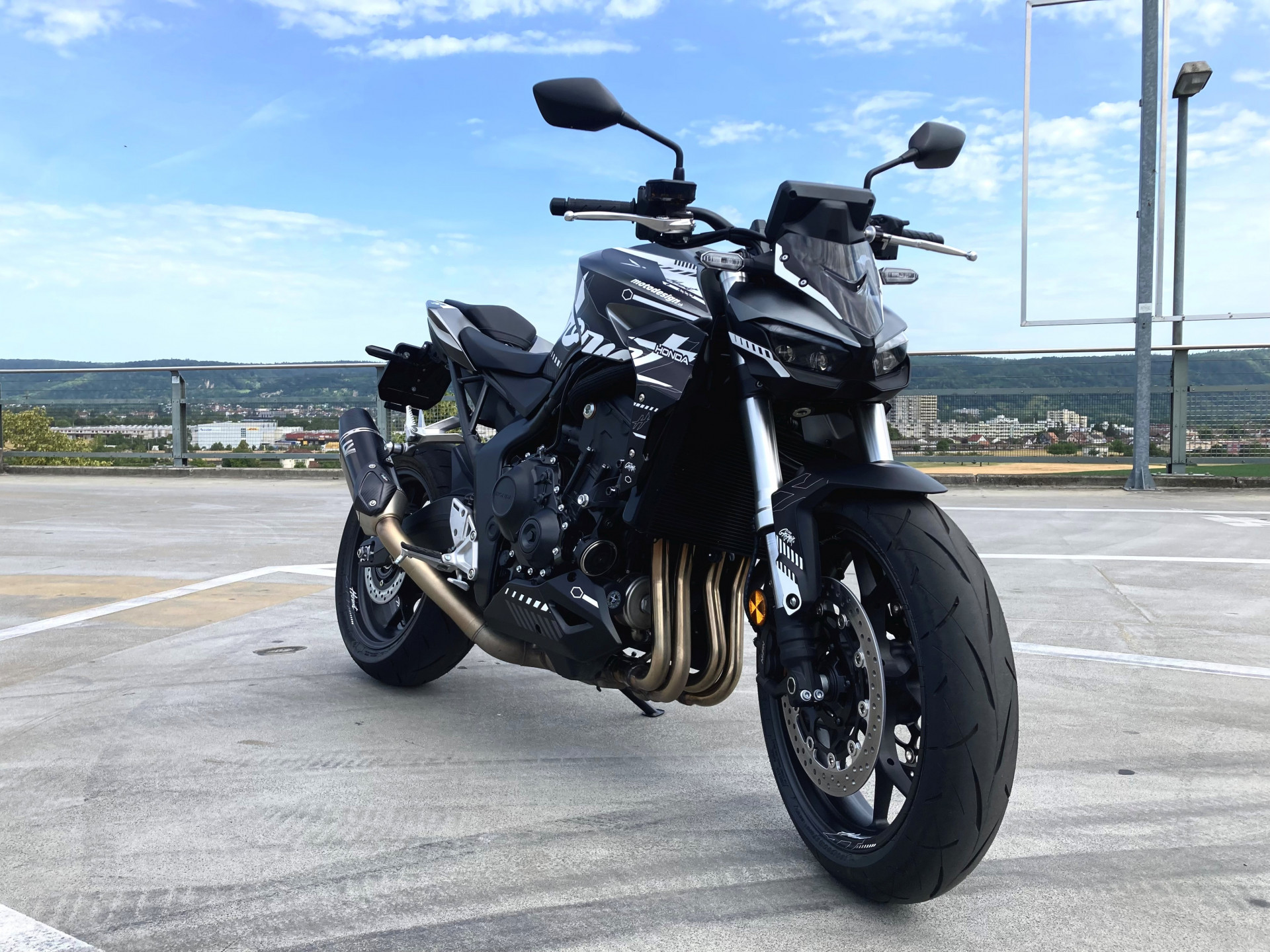 HONDA CB 1000 Hornet-image-0