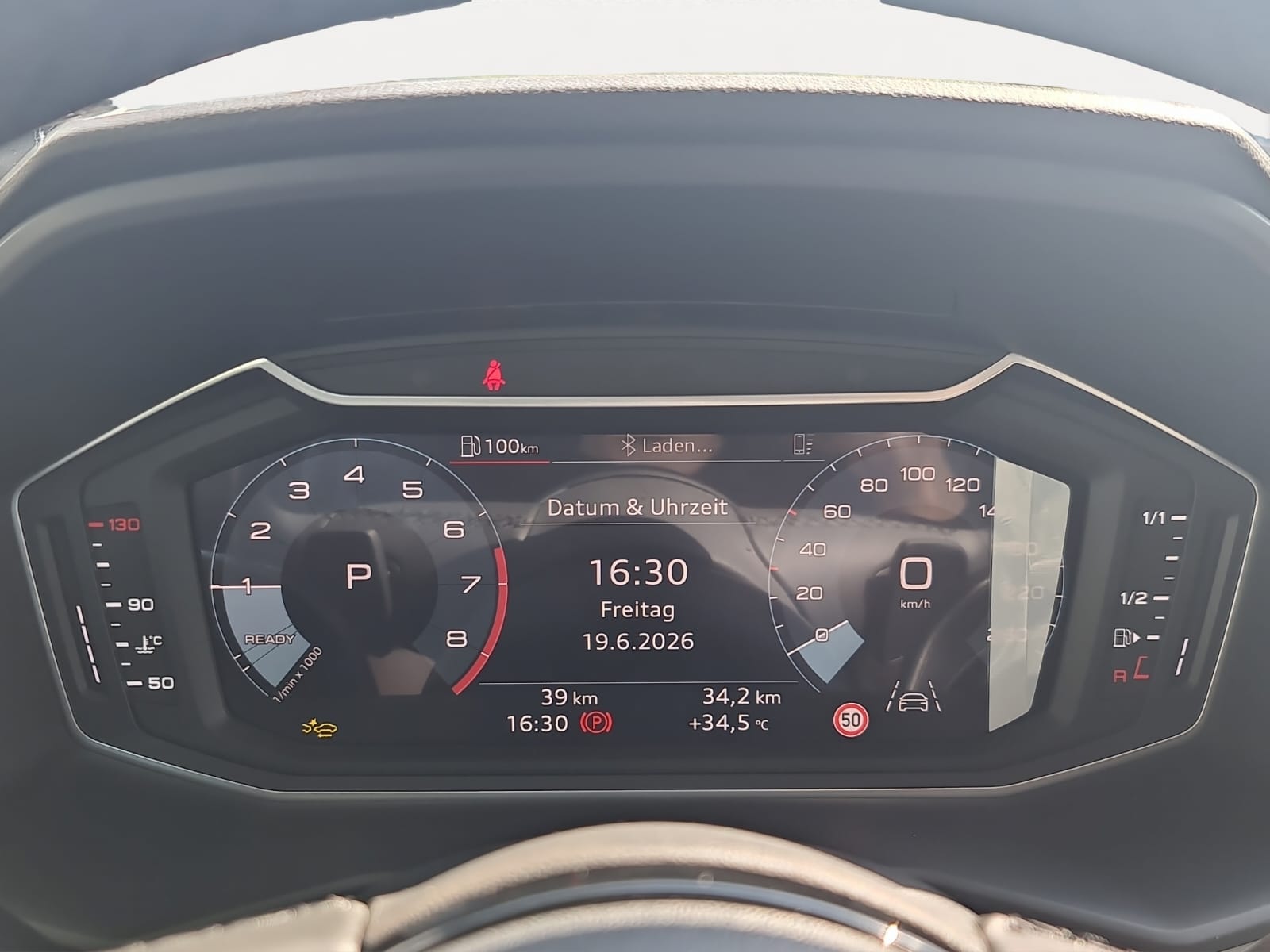 AUDI A1 Sportback 30 TFSI S Line S-tronic-image-10