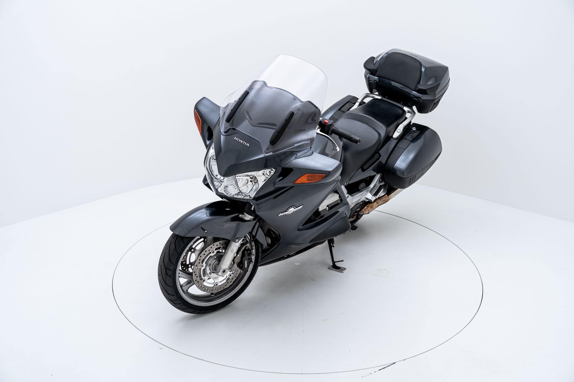 HONDA ST 1300 ABS Pan-European-image-2
