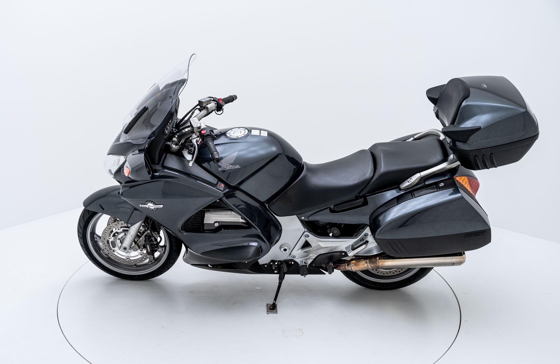HONDA ST 1300 ABS Pan-European-image-5