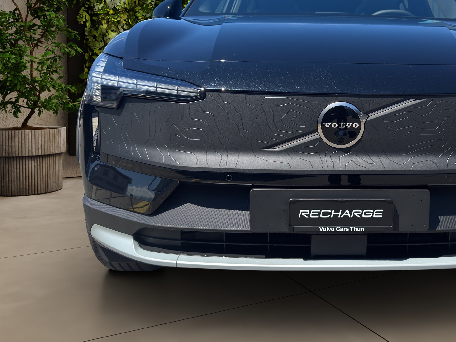 VOLVO EX30 CC E60 Twin Performance AWD-image-8