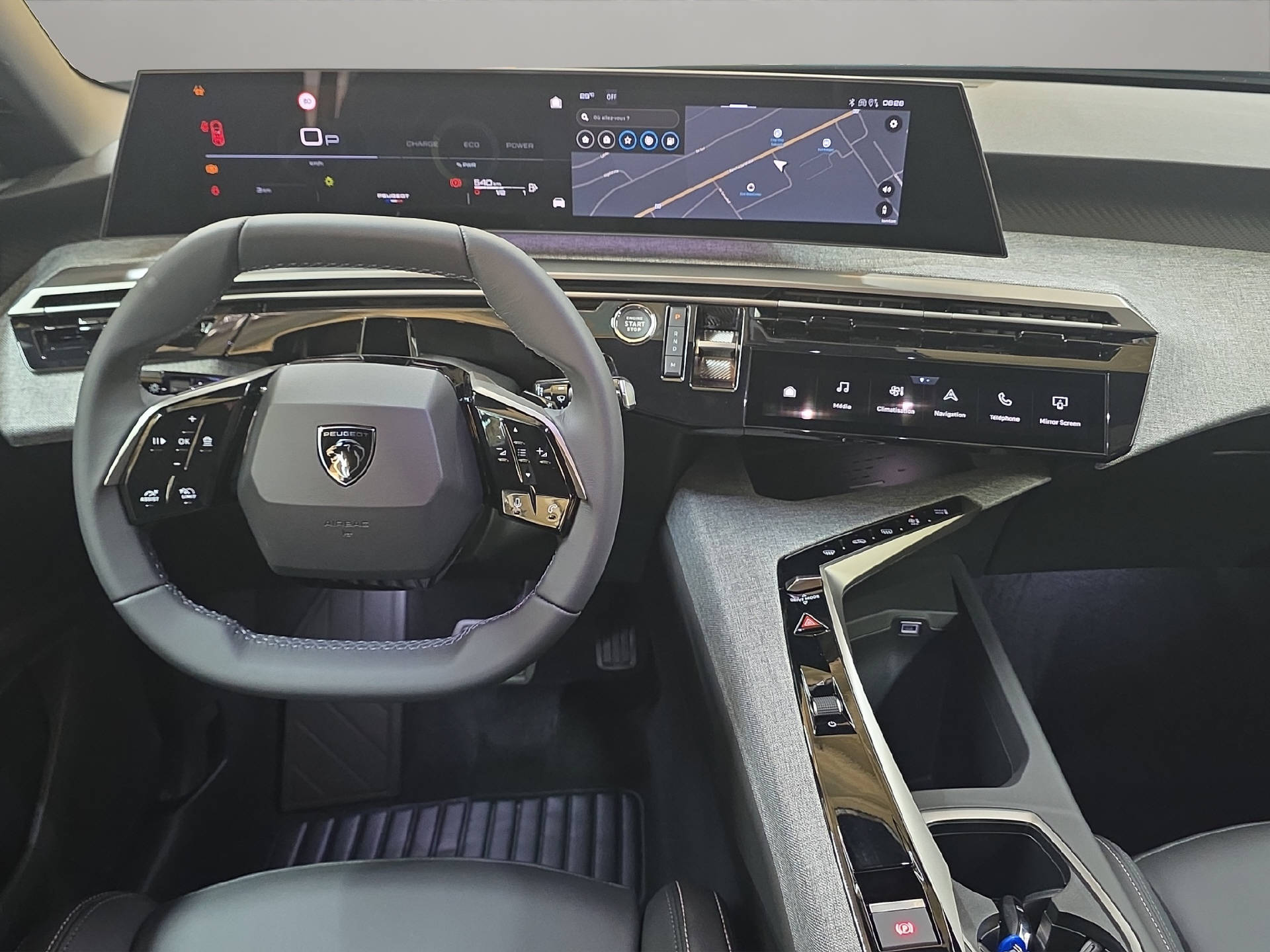 PEUGEOT 5008 1.2 Hybrid Allure Premium-image-7