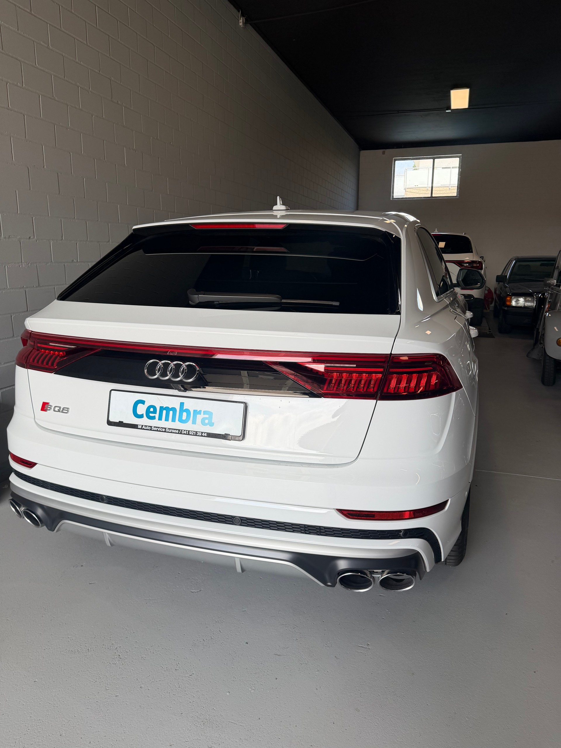 AUDI SQ8 TFSI quattro tiptronic-image-2