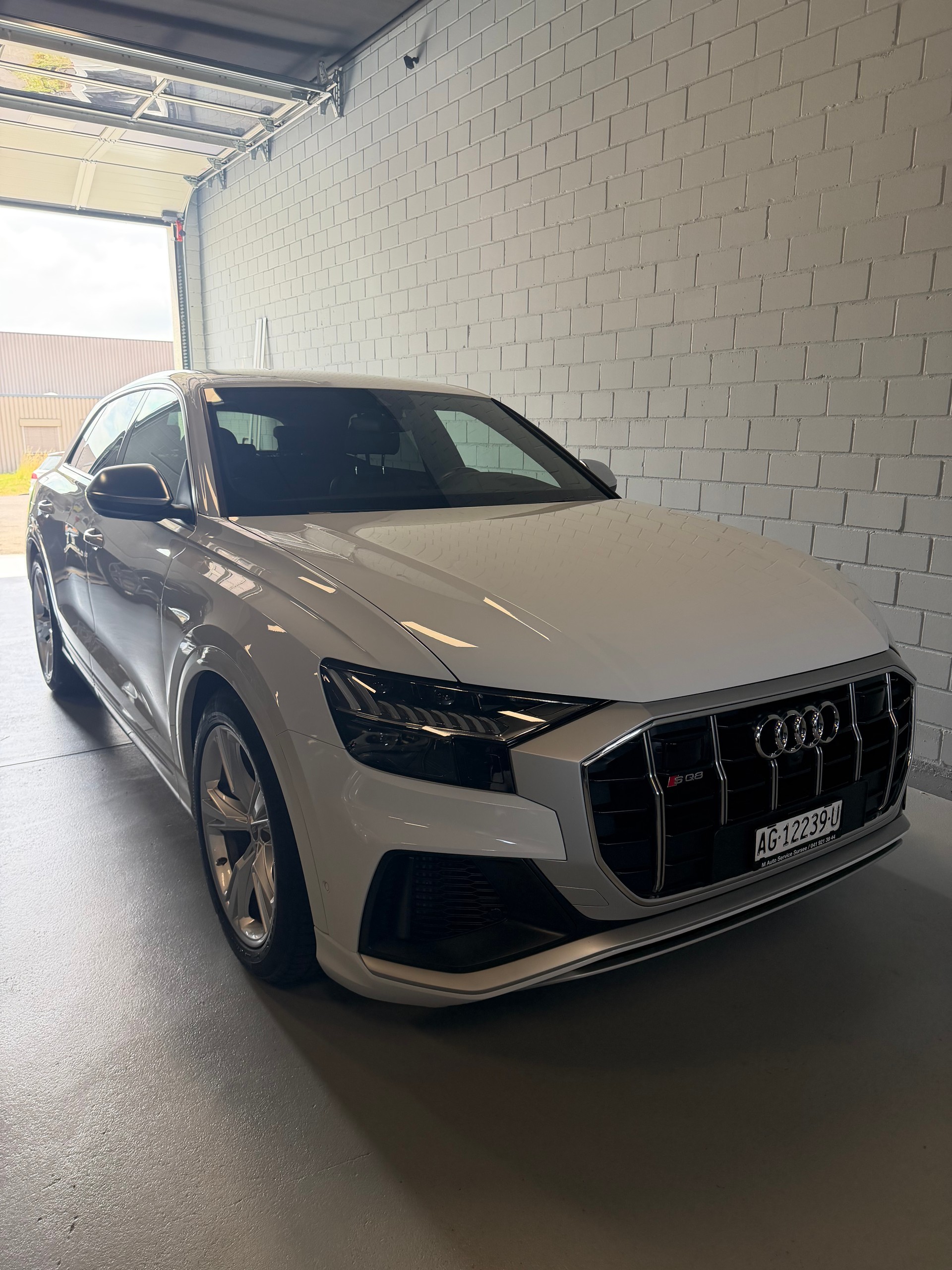 AUDI SQ8 TFSI quattro tiptronic-image-3