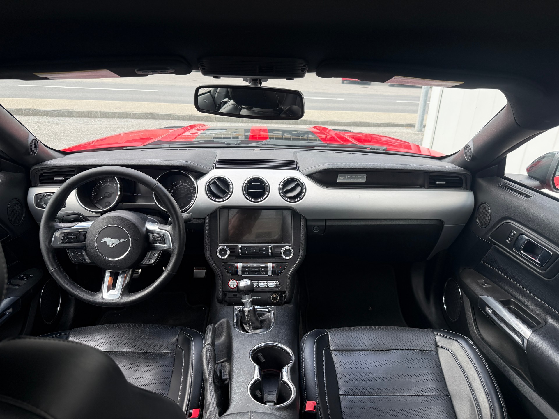 FORD Mustang Fastback 5.0 V8 GT *HANDSCHALTER* ORGINAL US CAR*PREMIUM AUSSTATTUNG*CH-ERSTAUSLIEFERUNG*-image-14