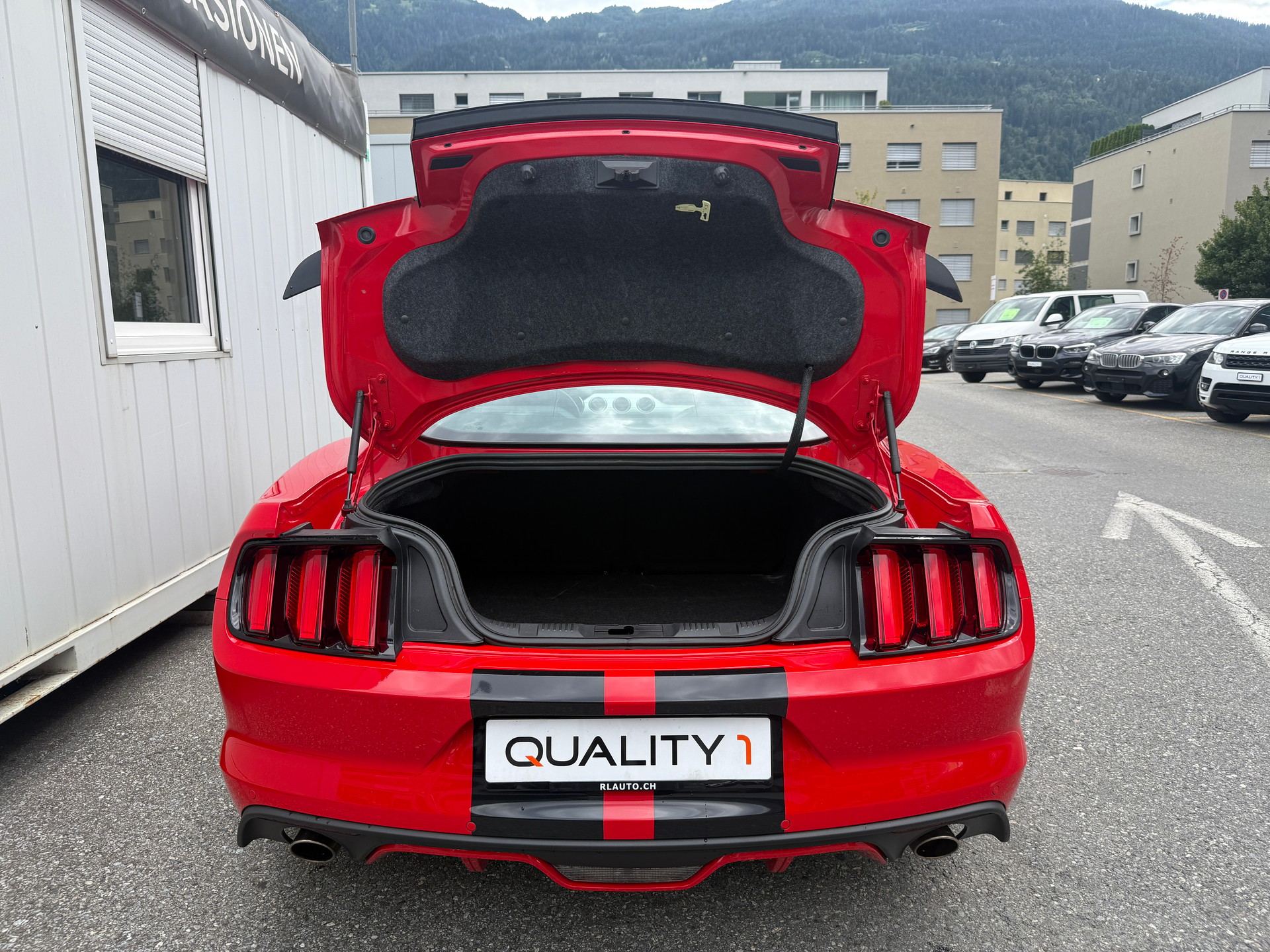 FORD Mustang Fastback 5.0 V8 GT *HANDSCHALTER* ORGINAL US CAR*PREMIUM AUSSTATTUNG*CH-ERSTAUSLIEFERUNG*-image-5