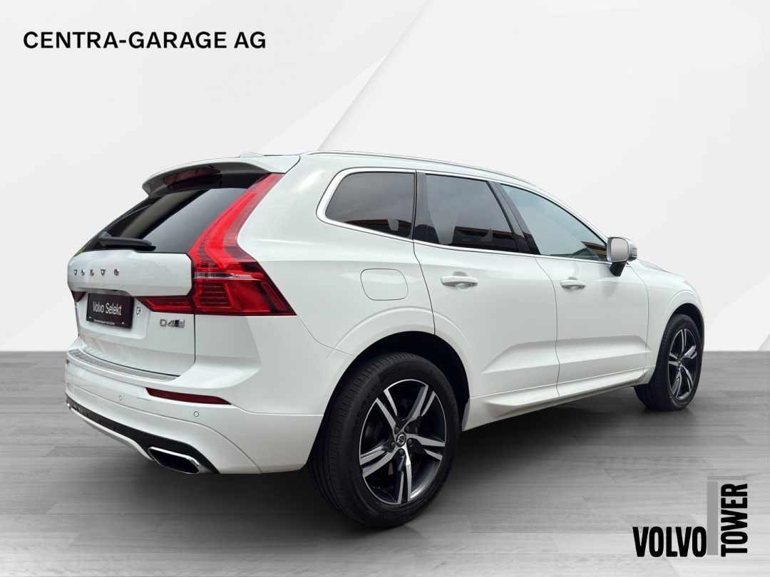 VOLVO XC60 D4 AWD R-Design Geartronic-image-6