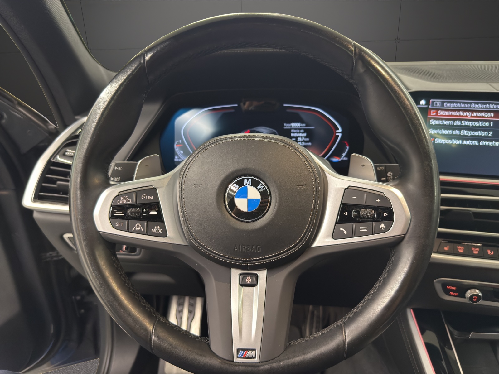 BMW X5 40d xDrive M SPORT-image-12
