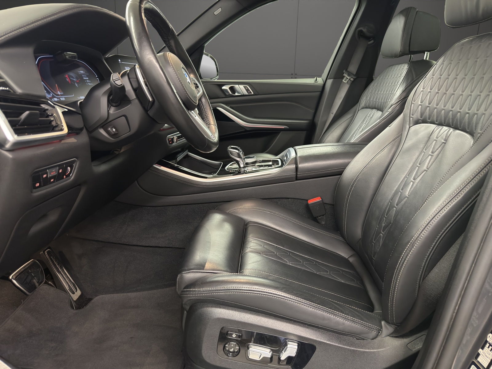 BMW X5 40d xDrive M SPORT-image-6