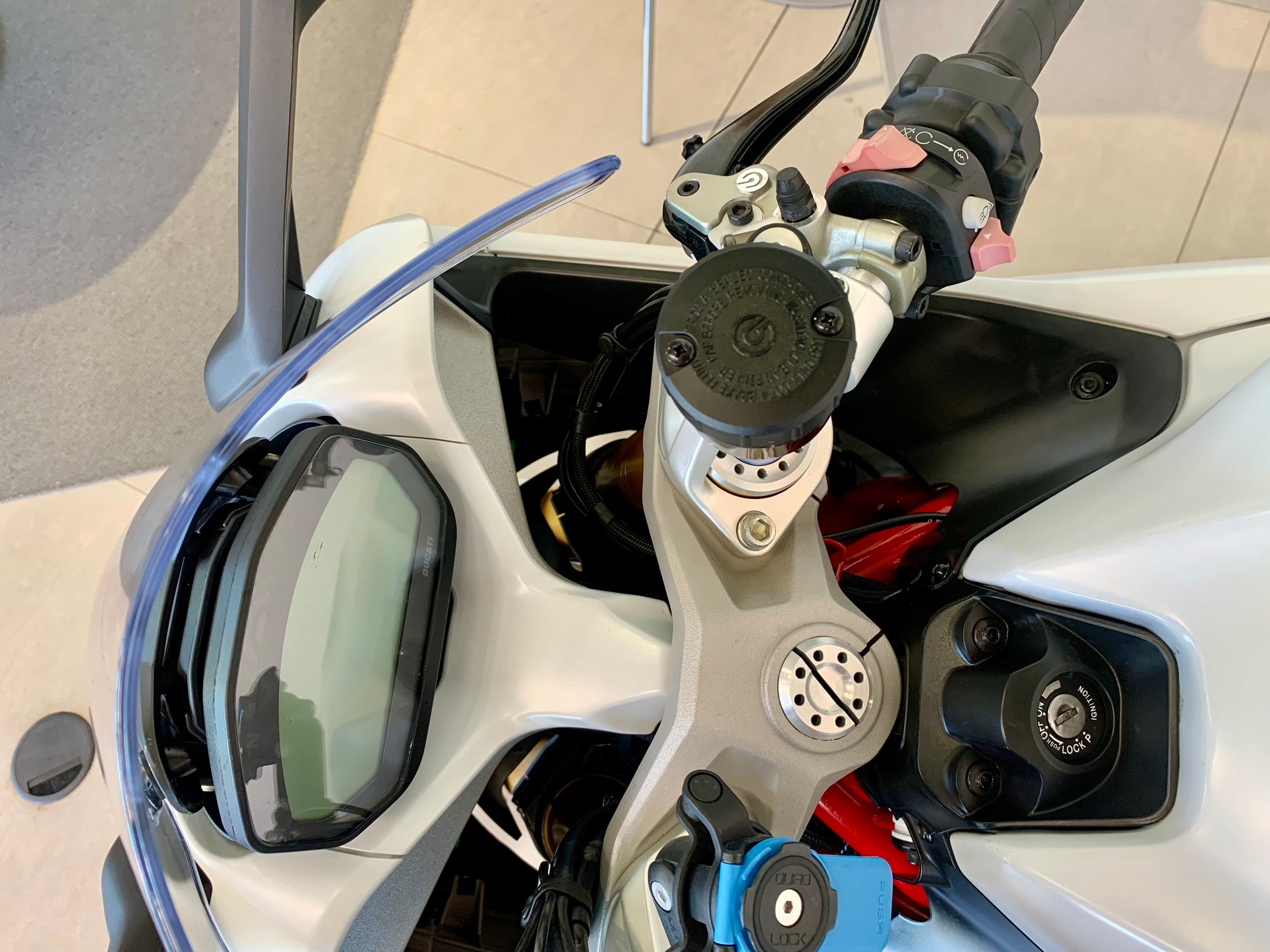 DUCATI 950 Supersport S-image-8