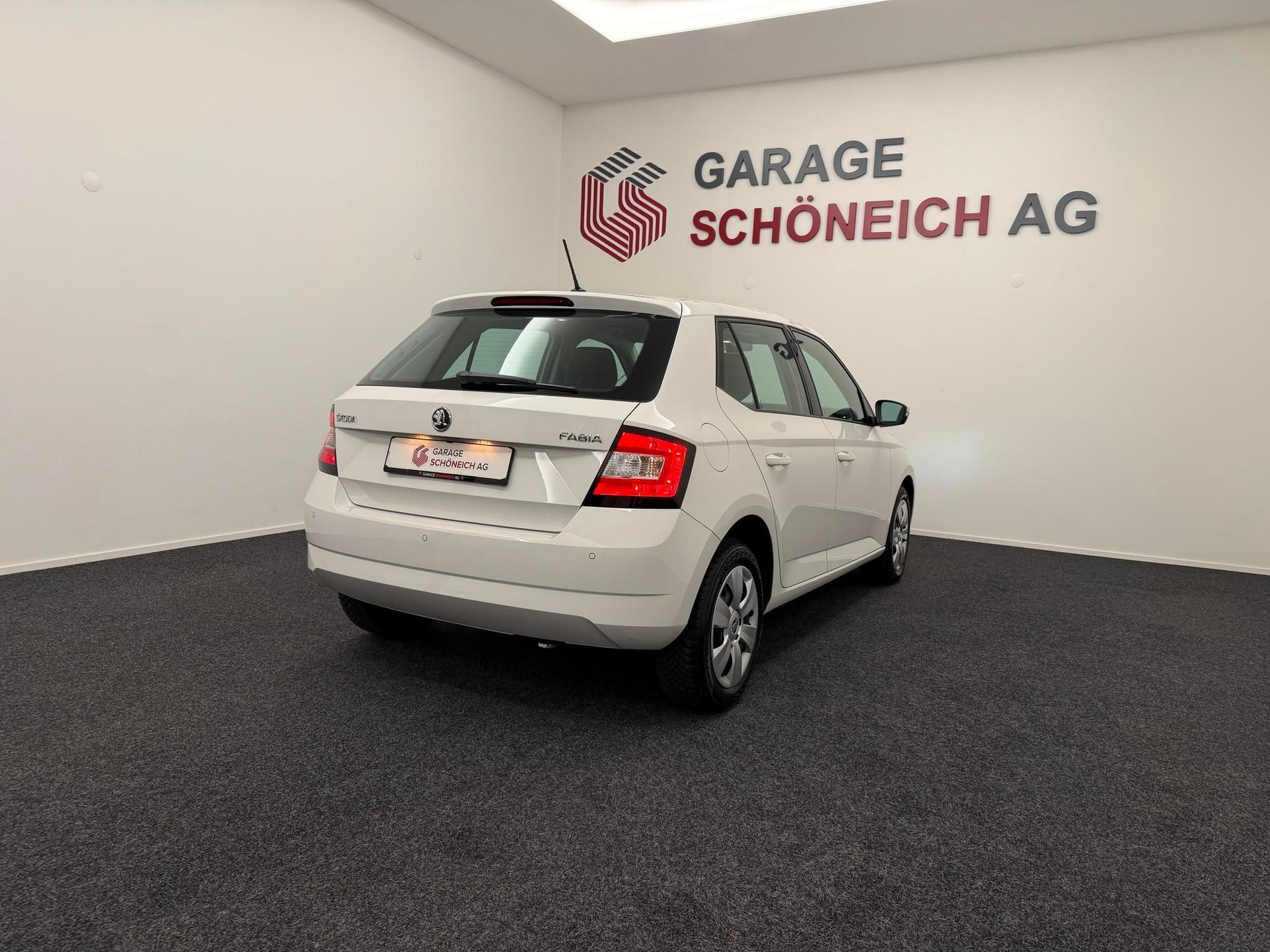 SKODA Fabia 1.2 TSI Ambition-showroom-element-3