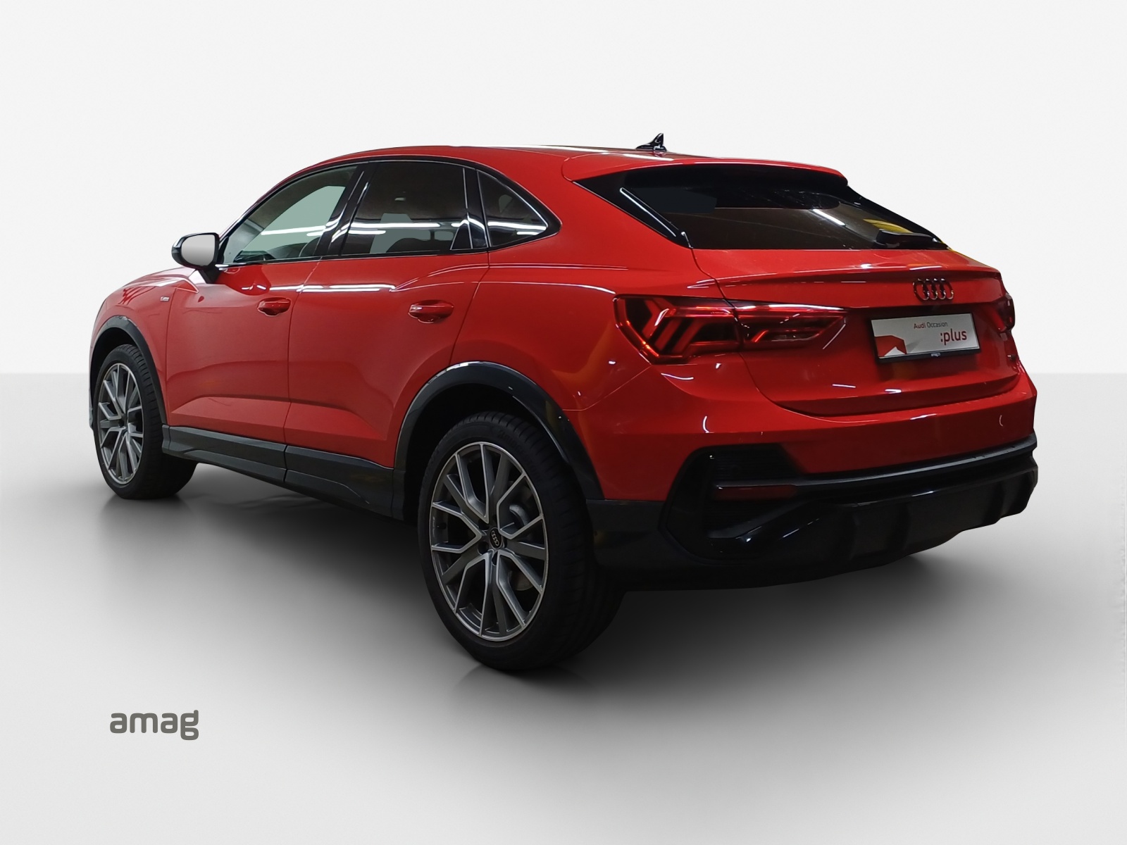 AUDI Q3 Sportback 40 TFSI S line quattro S-tronic-showroom-element-2