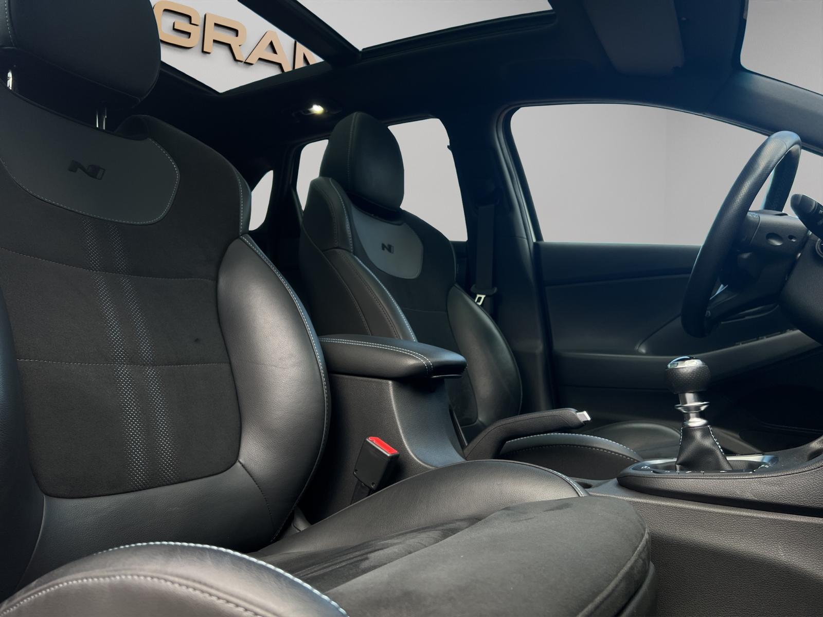 HYUNDAI i30 2.0 T-GDi N-image-14