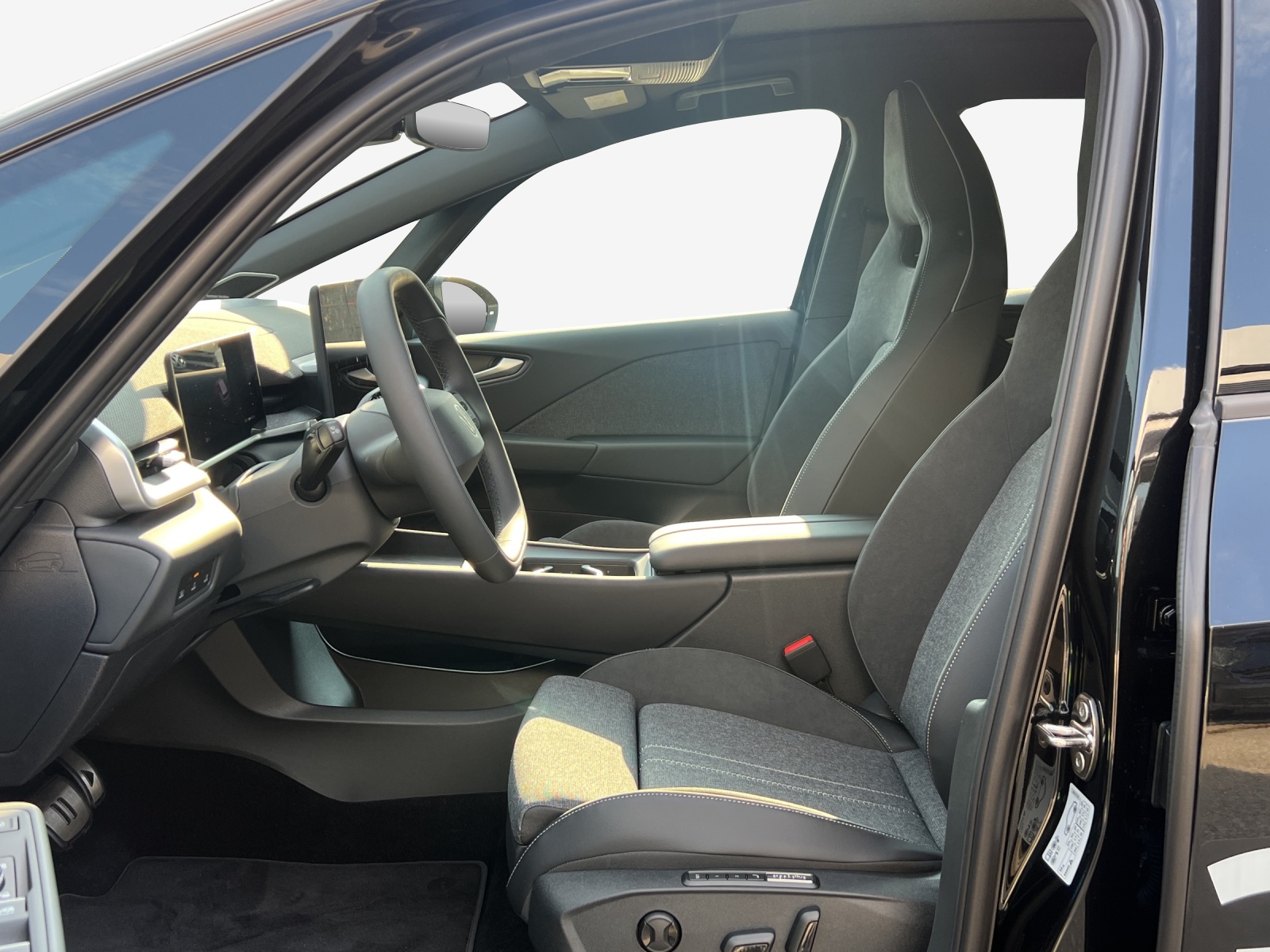 VW ID.3 Neo 79 kWh 231 PS Style-image-7