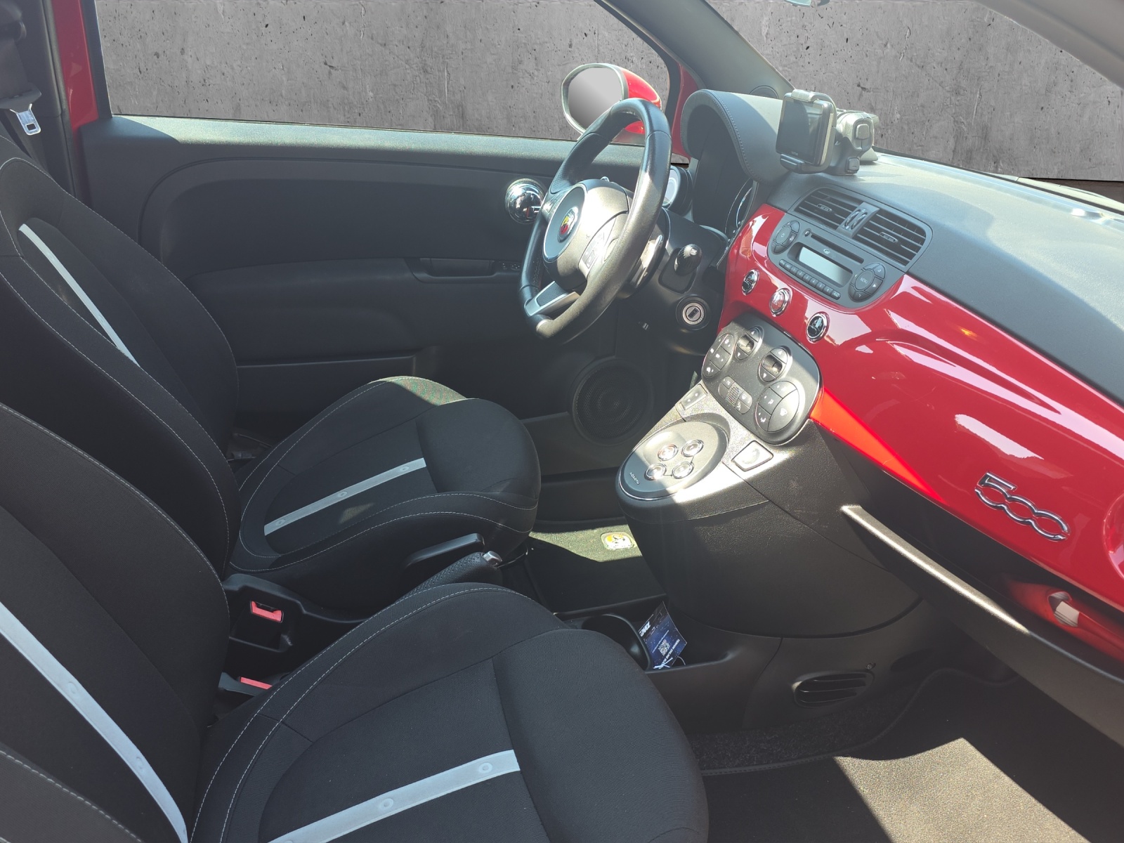 FIAT 500 1.4 16V Turbo Abarth Dualogic-image-10