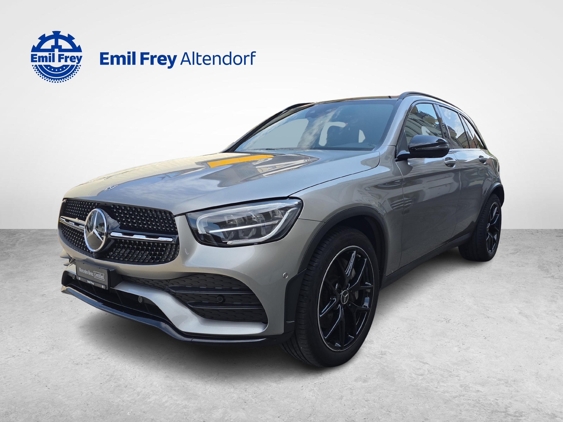 MERCEDES-BENZ GLC 300 d AMG Line 4m