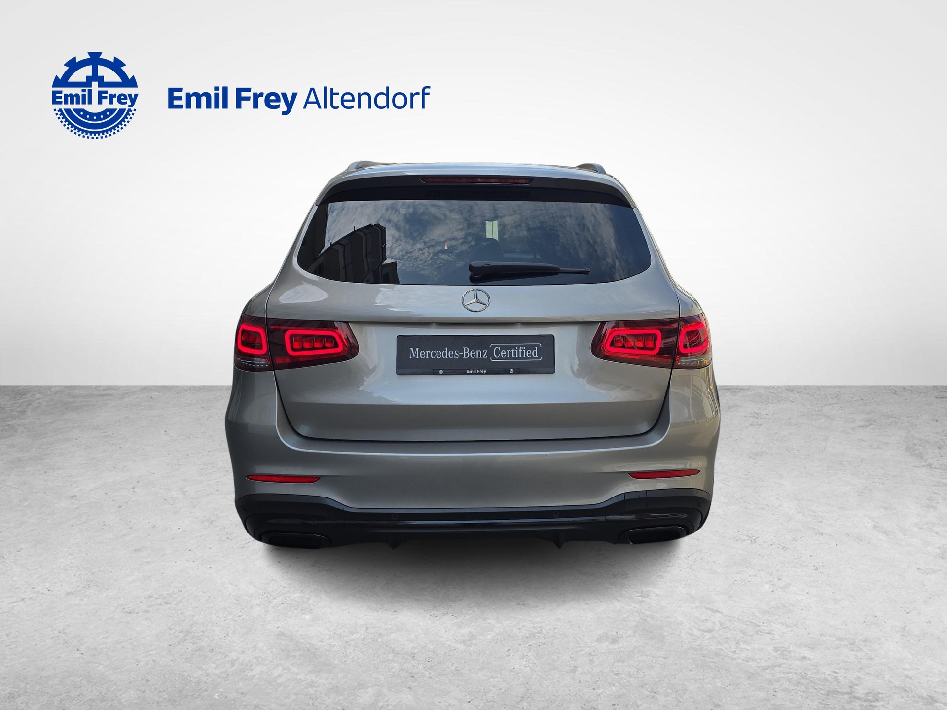 MERCEDES-BENZ GLC 300 d AMG Line 4m-showroom-element-3