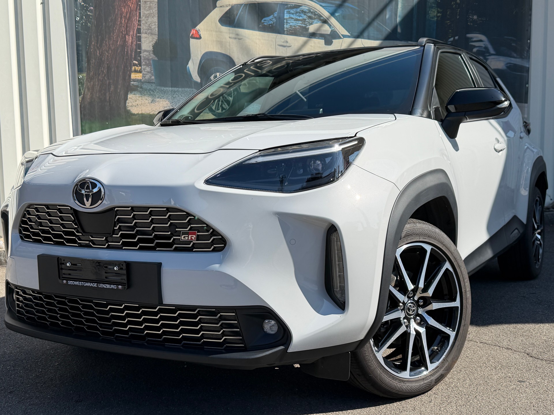 TOYOTA Yaris Cross 1.5 GR Sport e-CVT