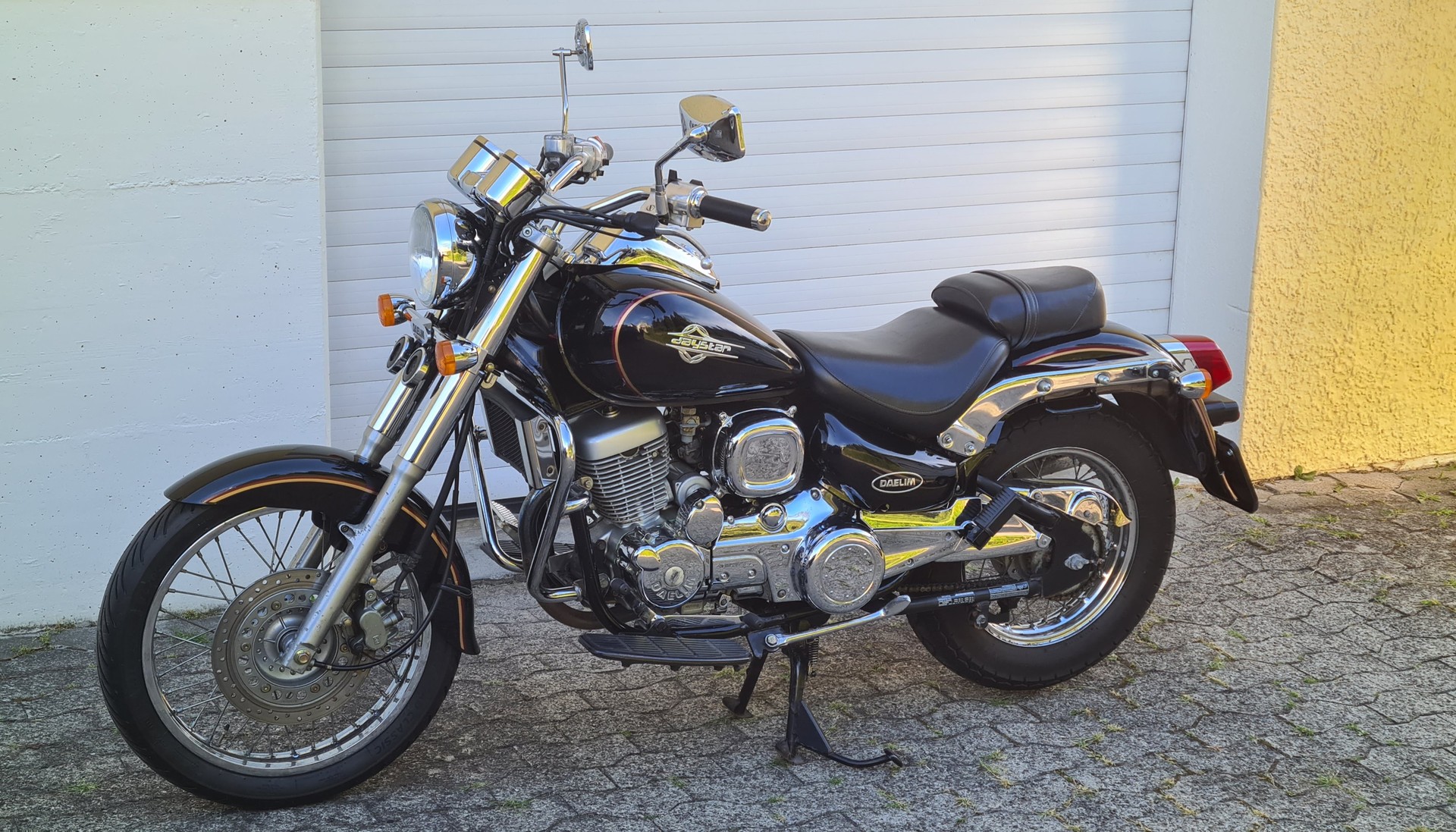 DAELIM VL125F-image-1