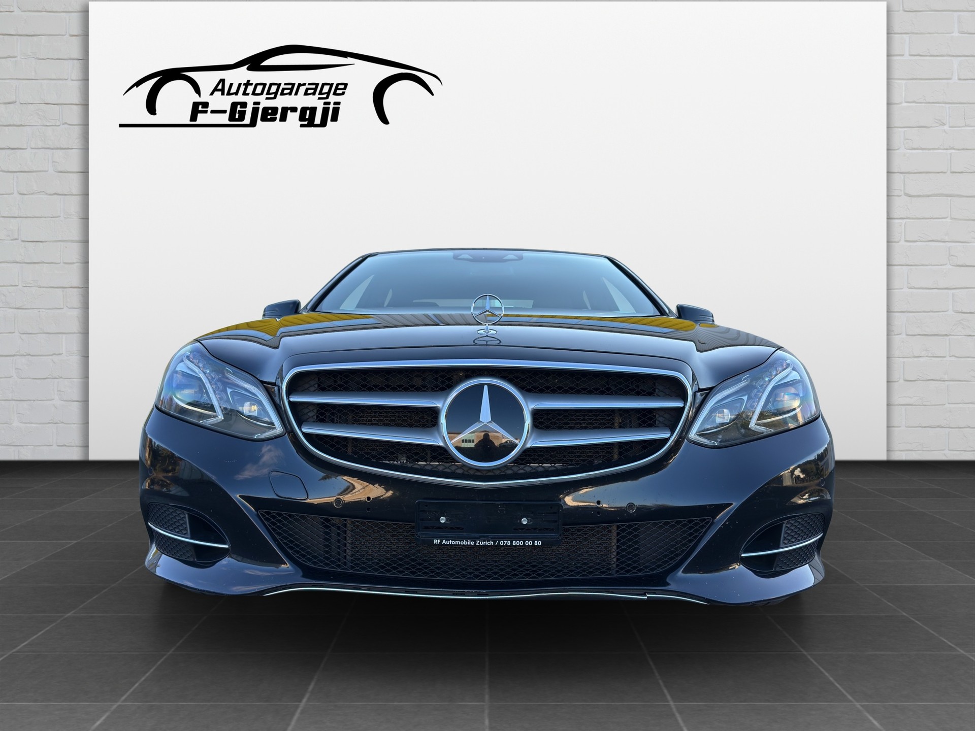 MERCEDES-BENZ E 400 Avantgarde 7G-Tronic-showroom-element-2