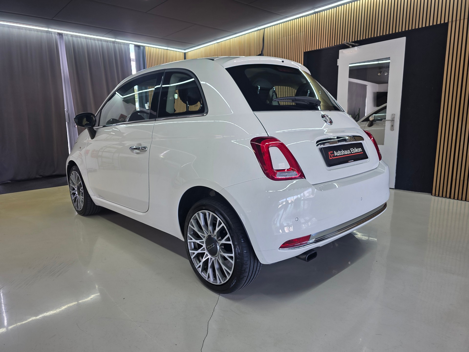 FIAT 500 0.9 Twinair Lounge Dualogic-image-4