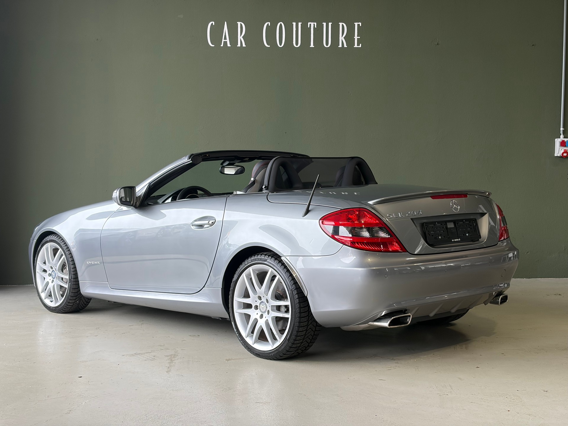 MERCEDES-BENZ SLK 200 Kompressor Automatic Sport-Paket *NUR 20'000KM*Ab MFK*CH-Fahrzeug*-image-4