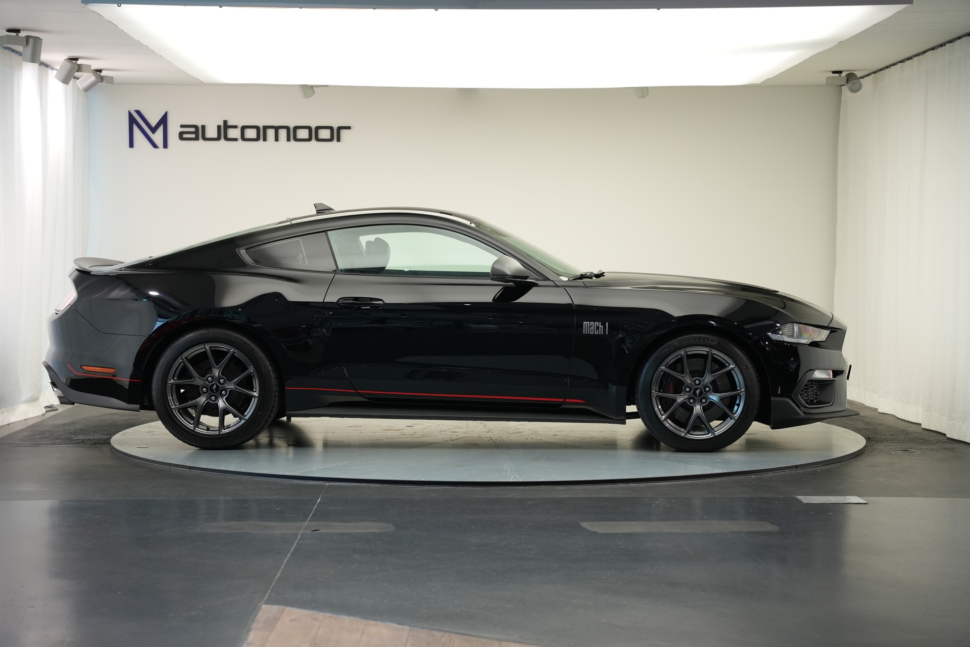 FORD Mustang Fastback 5.0 V8 Mach 1 *Handschalter*-showroom-element-3