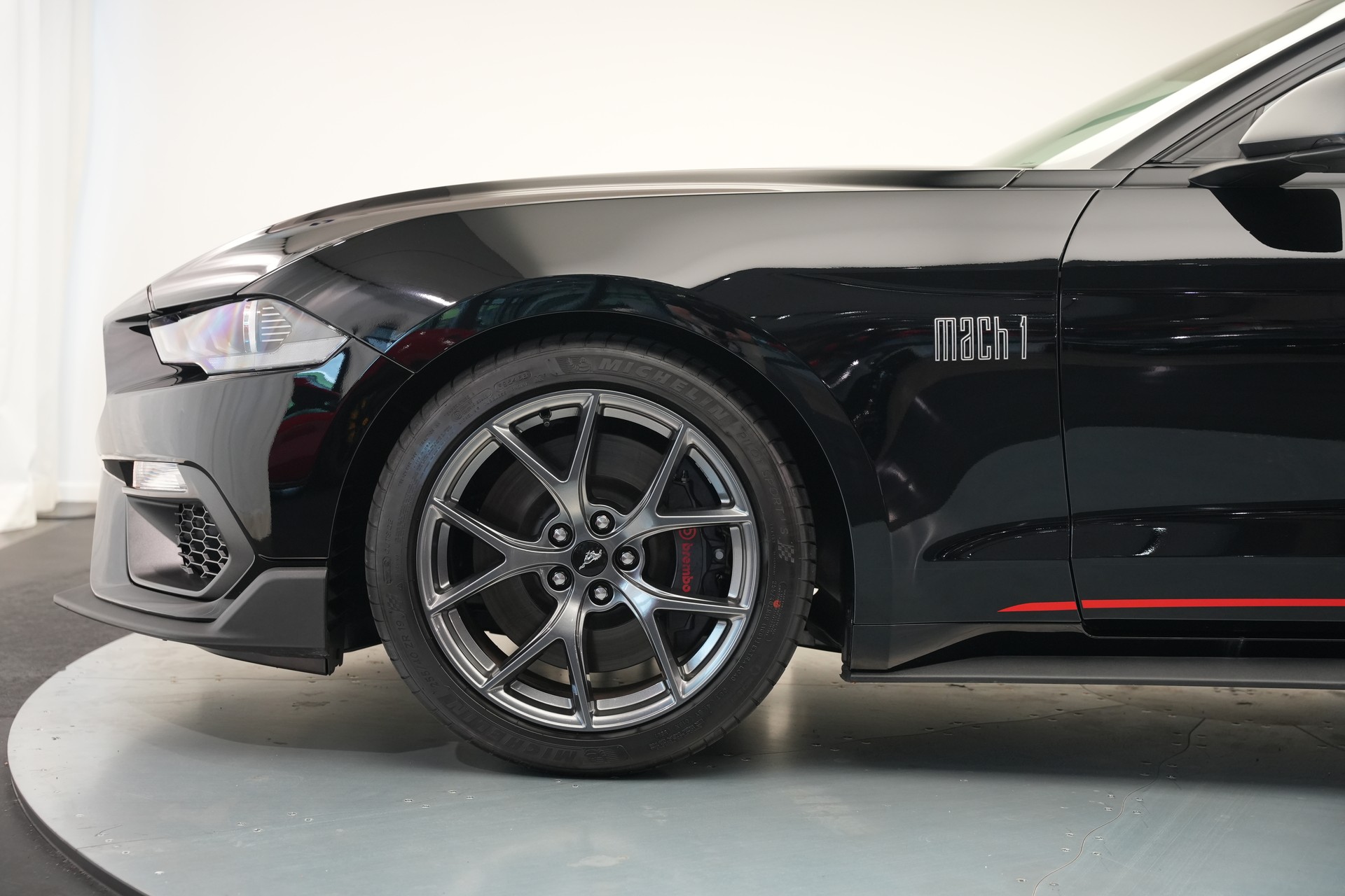 FORD Mustang Fastback 5.0 V8 Mach 1 *Handschalter*-image-32
