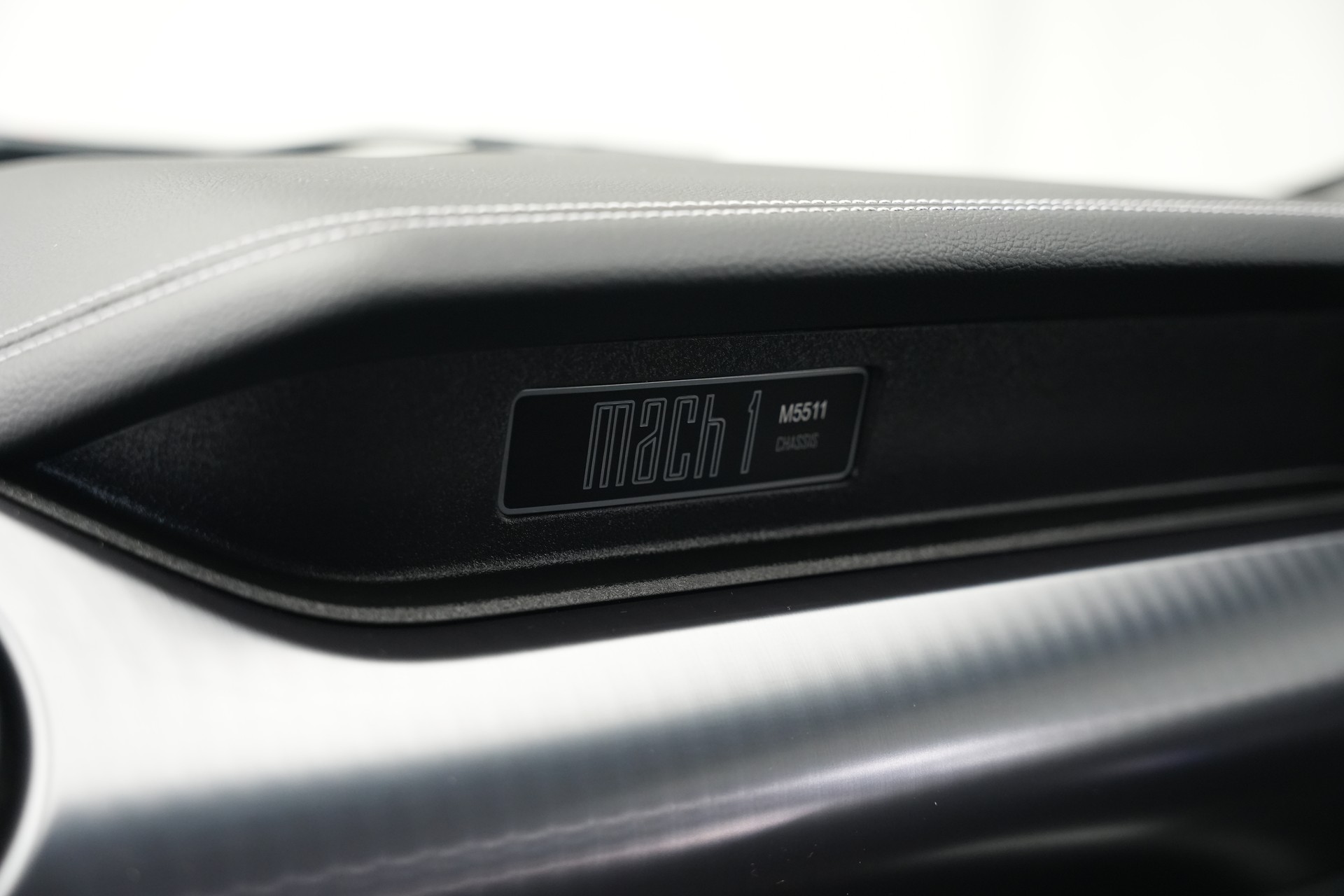 FORD Mustang Fastback 5.0 V8 Mach 1 *Handschalter*-image-27
