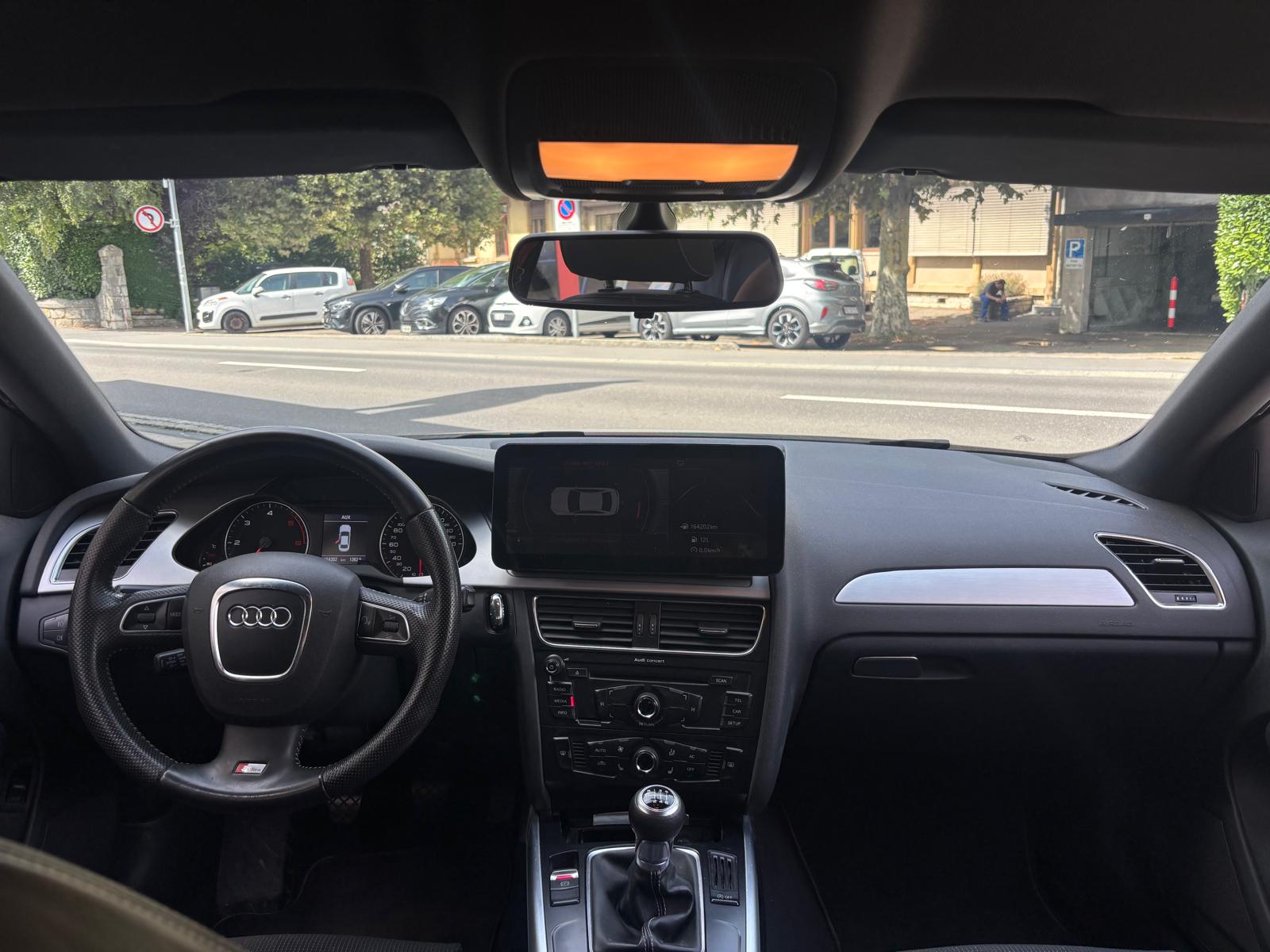 AUDI A4 Limousine 2.0 TDI 170 ch / S line-image-8