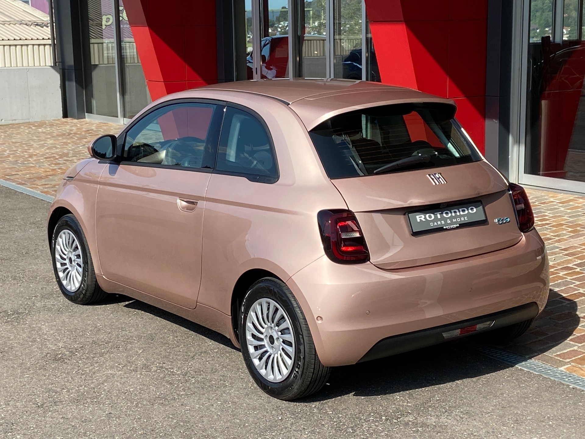 FIAT 500 electric 118PS Vita-image-12