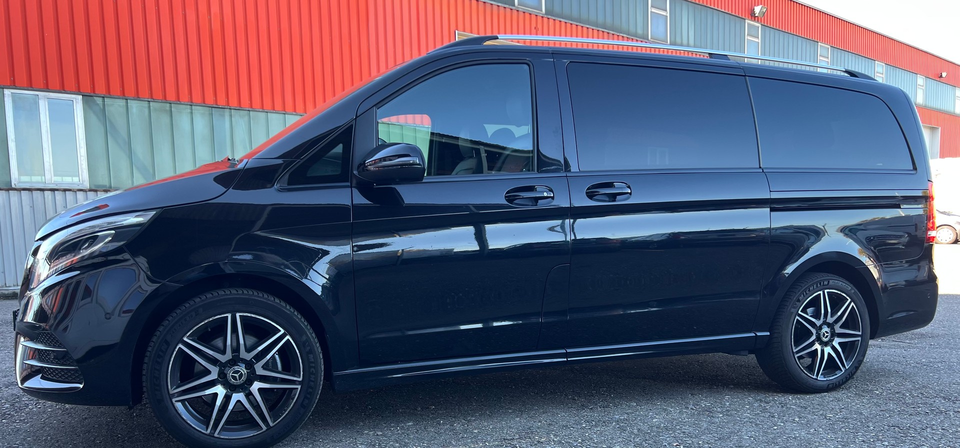 MERCEDES-BENZ V 250 d Swiss Edition lang 4Matic 7G-Tronic 7 PLATZ-image-14